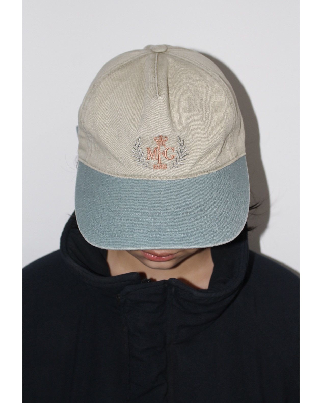 Marithe + Francois Girbaud SS2022 MARITHE FRANCOIS GIRBAUD HAT Size ONE SIZE - 2 Thumbnail