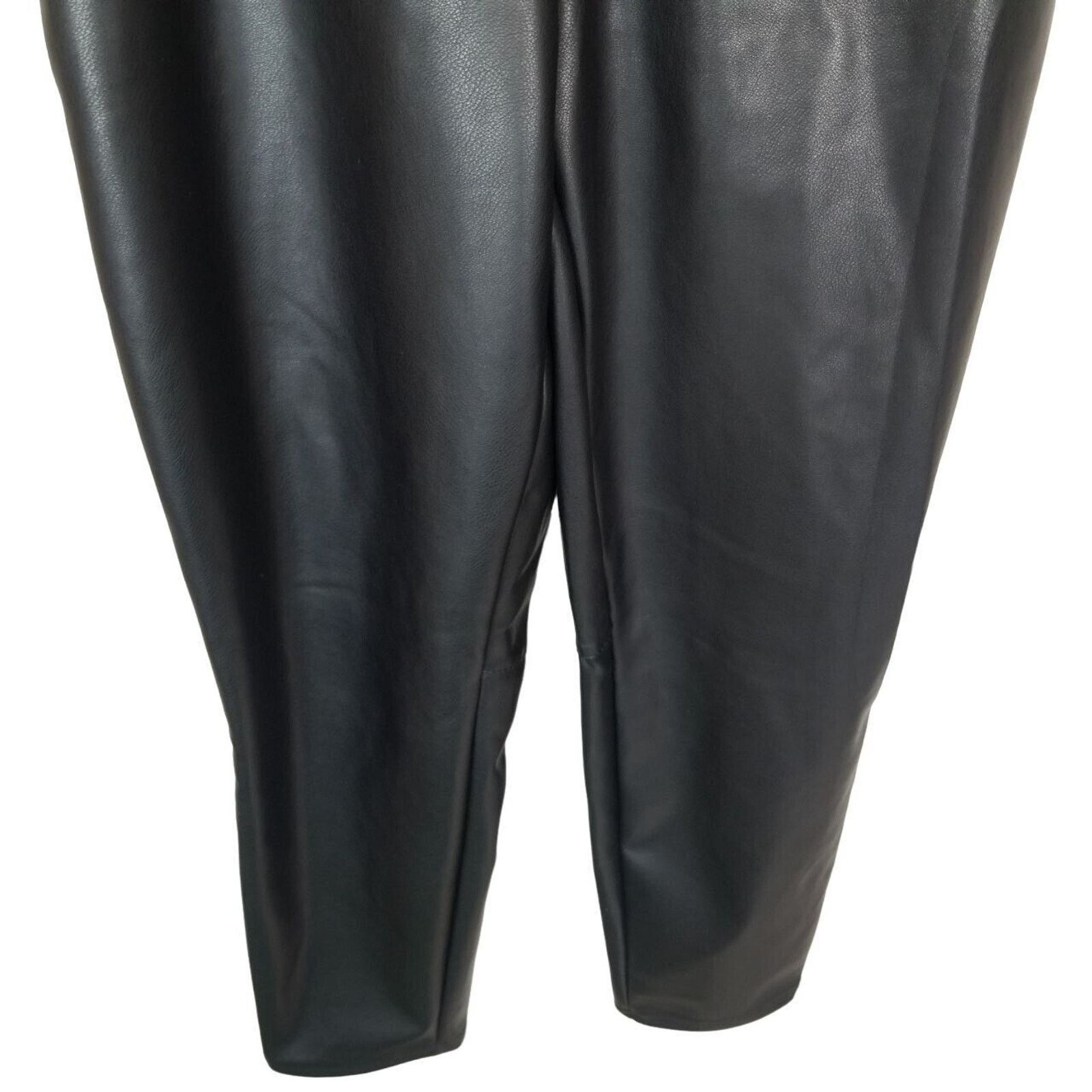 Fabletics Fabletics Black Shiny Vegan Leather High Waist Leggings S Size 24" / US 00 / IT 34 - 4 Thumbnail