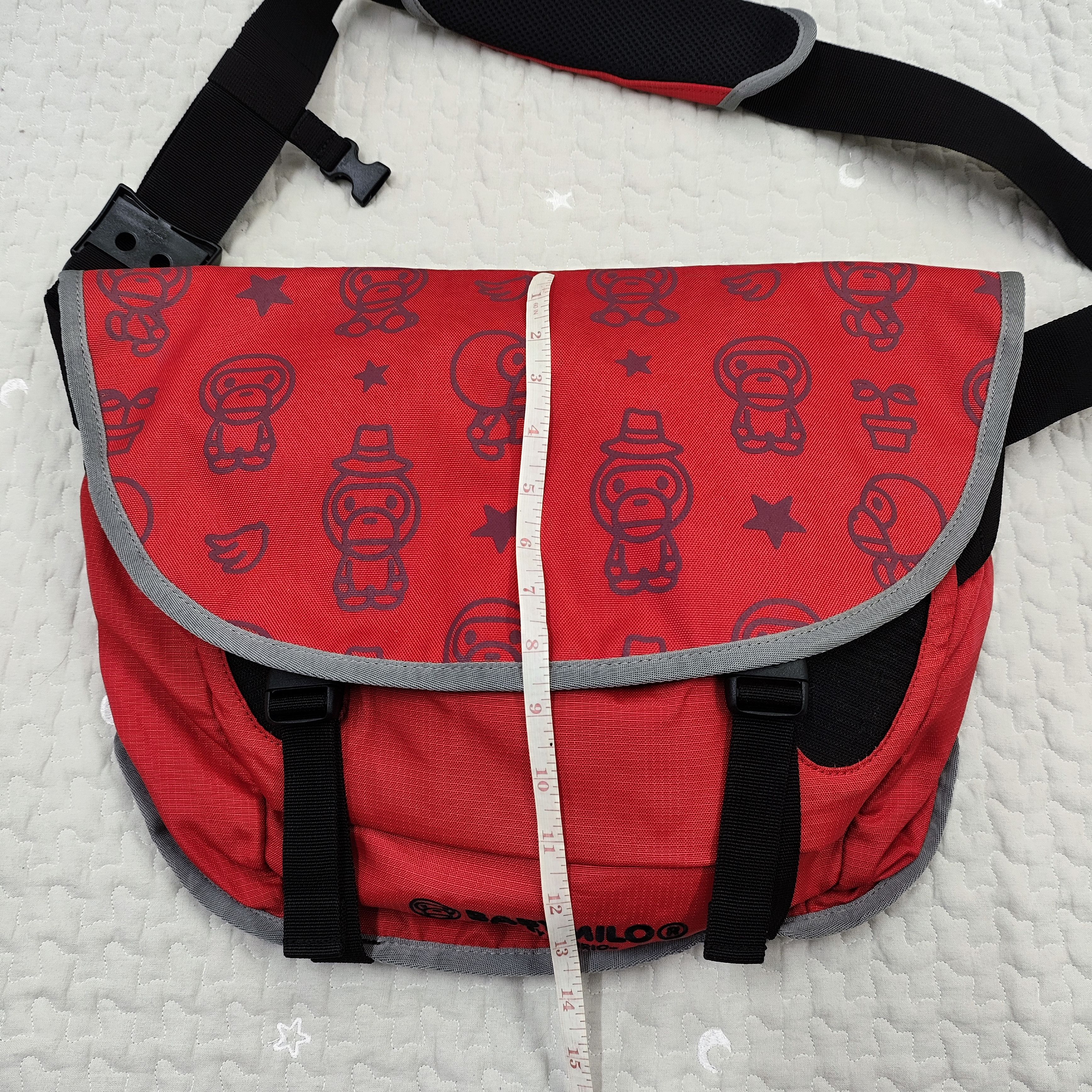 Bape Baby Milo x Coleman Messenger Bag (2011) Size ONE SIZE - 13 Thumbnail