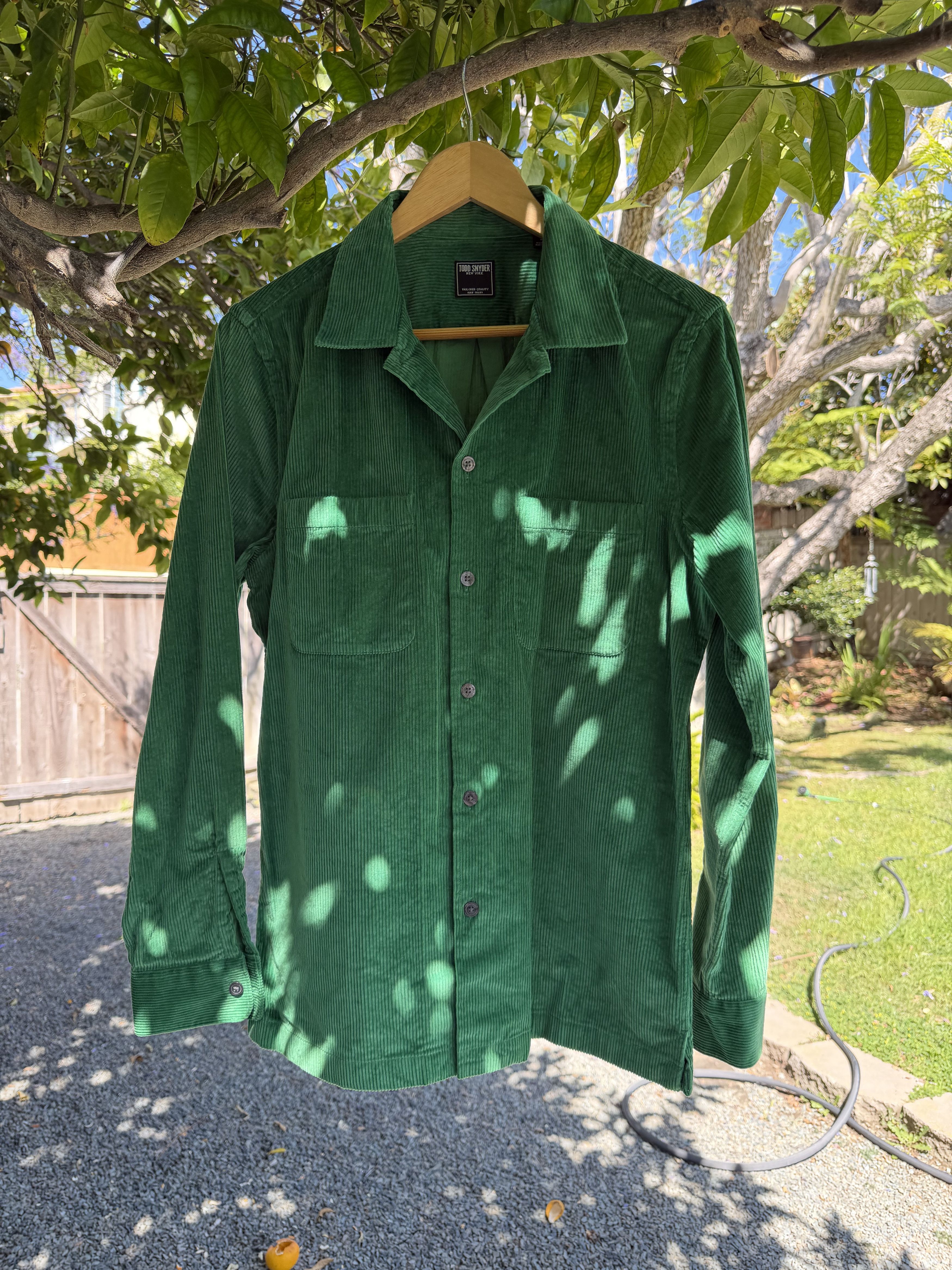 Todd Snyder Todd Snyder Emerald Green Corduroy Camp Collar Shirt Small Size US S / EU 44-46 / 1 - 9 Thumbnail