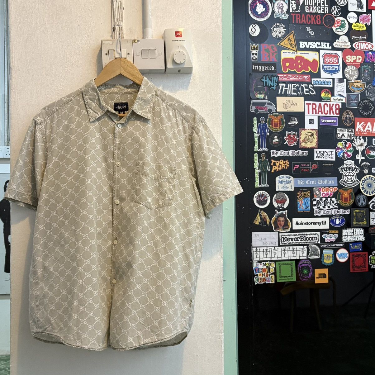 Stussy Super Rare Stussy Rip Off Gucci Button Ups Size US M / EU 48-50 / 2 - 1 Thumbnail