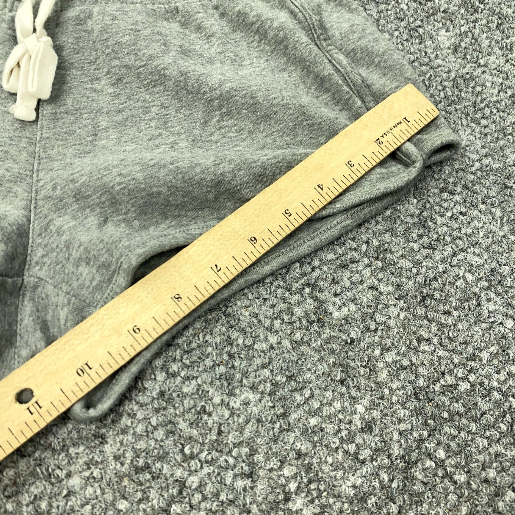 Madewell Madewell Shorts Womens Small Gray Fleece Lounge Drawstring Elastic Waist Casual Size 28" / US 6 / IT 42 - 4 Thumbnail
