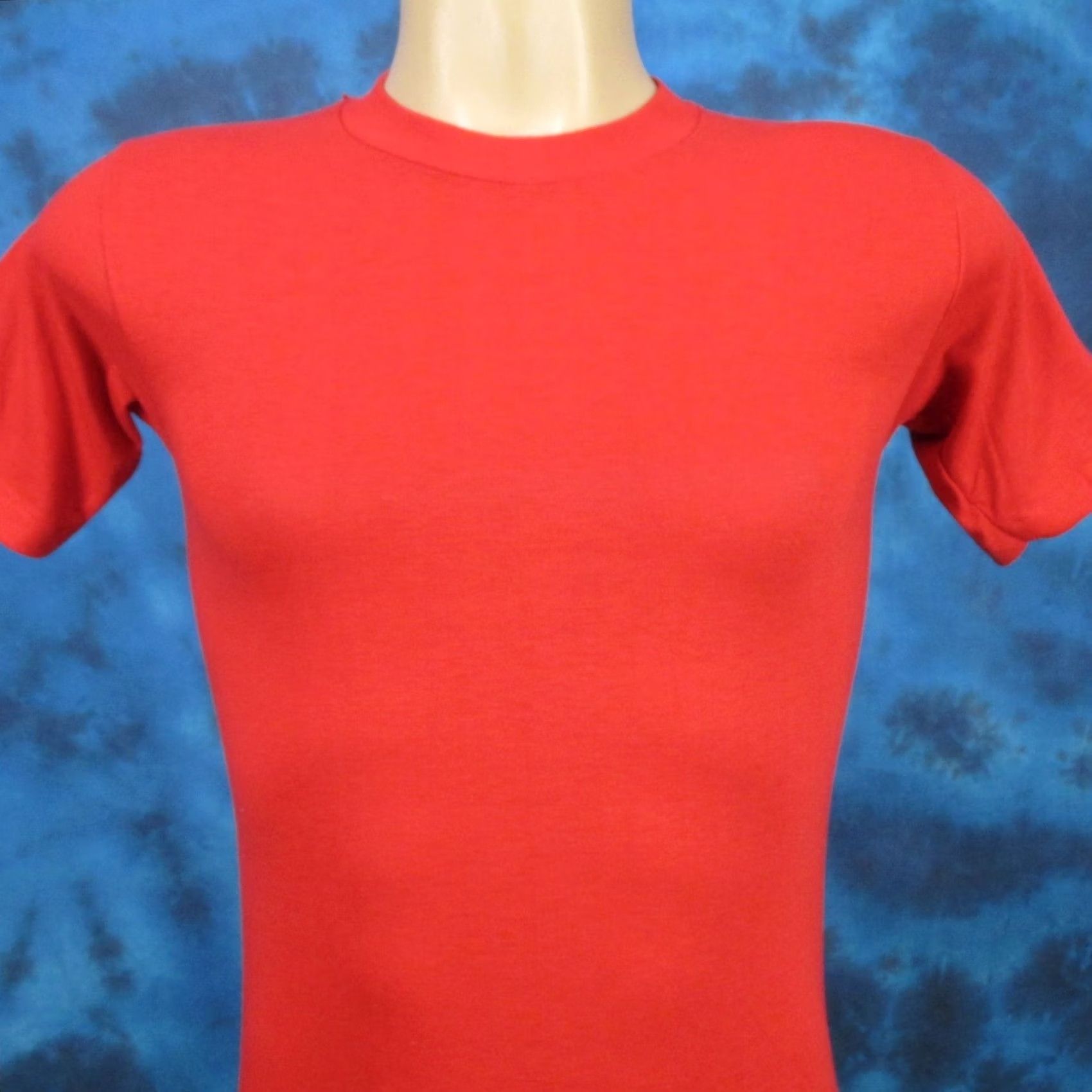 Vintage VINTAGE Sport-T T-Shirt Red XS Adult Mens 80s 70s Buttery Soft Cotton Polyester Blend Short Sleeve Crew Neck Beach Surf Size US XS / EU 42 / 0 - 4 Thumbnail