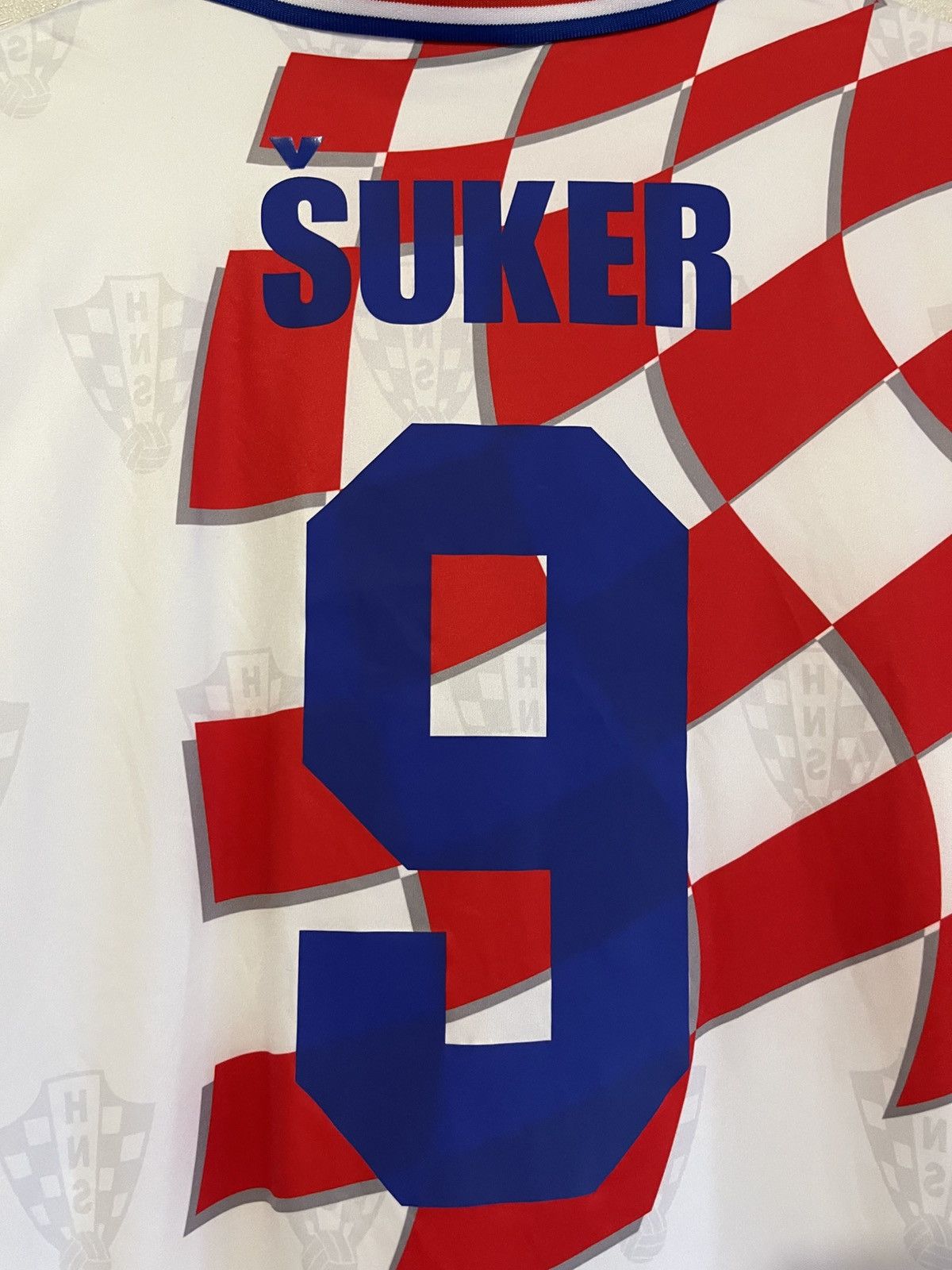 Lotto Sport RARE🔥 1998 Lotto Croatia Away Soccer Jersey Suker Vintage Size US XL / EU 56 / 4 - 5 Thumbnail