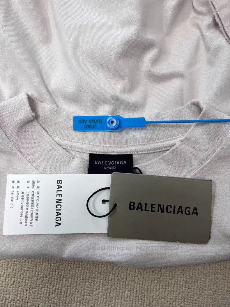 Balenciaga Balenciaga Statue of Liberty Letter Printed Round Neck Sho Size US M / EU 48-50 / 2 - 5 Thumbnail