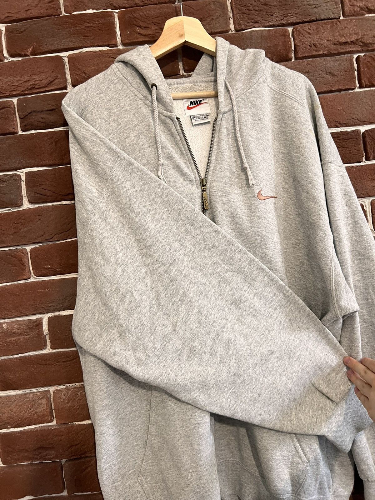 Nike Vintage 90s Nike Small Swoosh Logo White Tag Zip Hoodie XL Size US XL / EU 56 / 4 - 7 Thumbnail