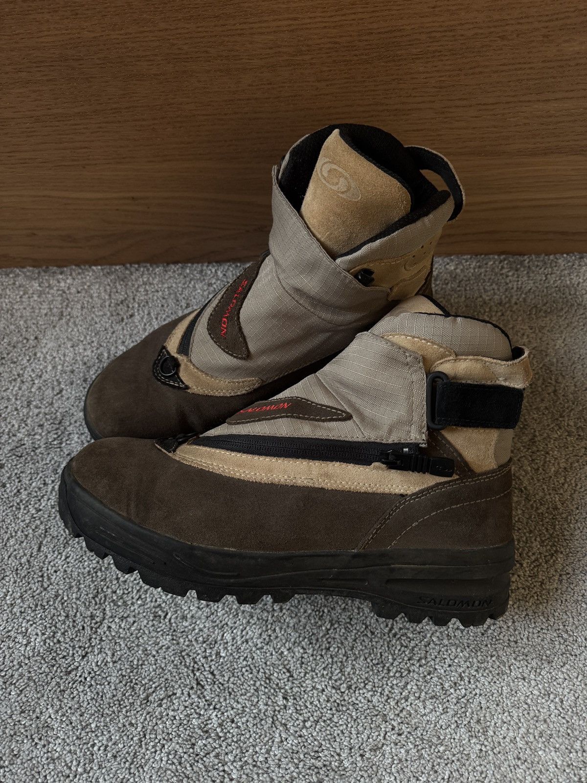 Salomon adventure 7 hiking trekking boots