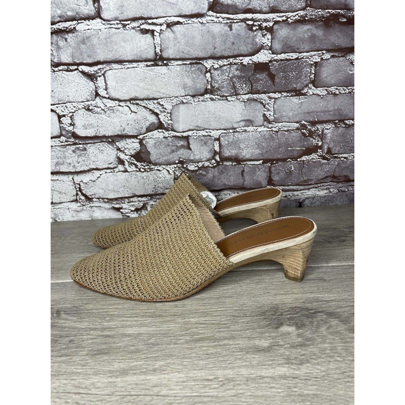Donald Pliner Donald J. Pliner Fenda Beige Tan Elastic Pointed Heel Mules Size US 9 / IT 39 - 8 Thumbnail