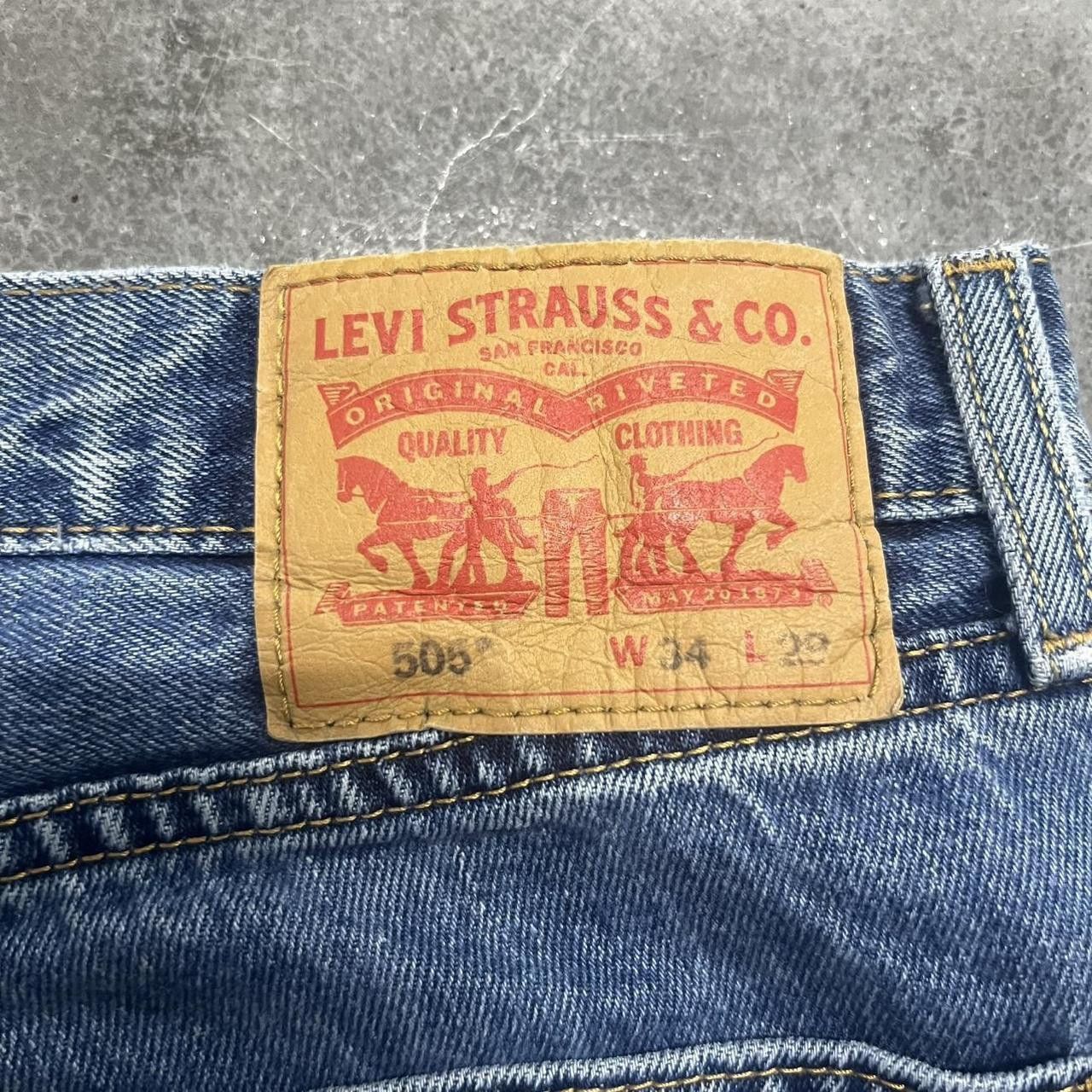 Levi's Vintage Y2K/2000s Levis Grunge Essential Medium Wash Denim Jeans! Size US 34 / EU 50 - 8 Thumbnail