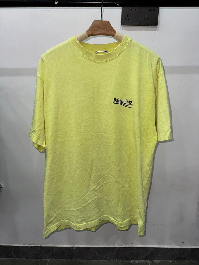 Balenciaga Balenciaga Coke Wave Apple Green Short Sleeve T-Shirt Size US S / EU 44-46 / 1 - 1 Thumbnail