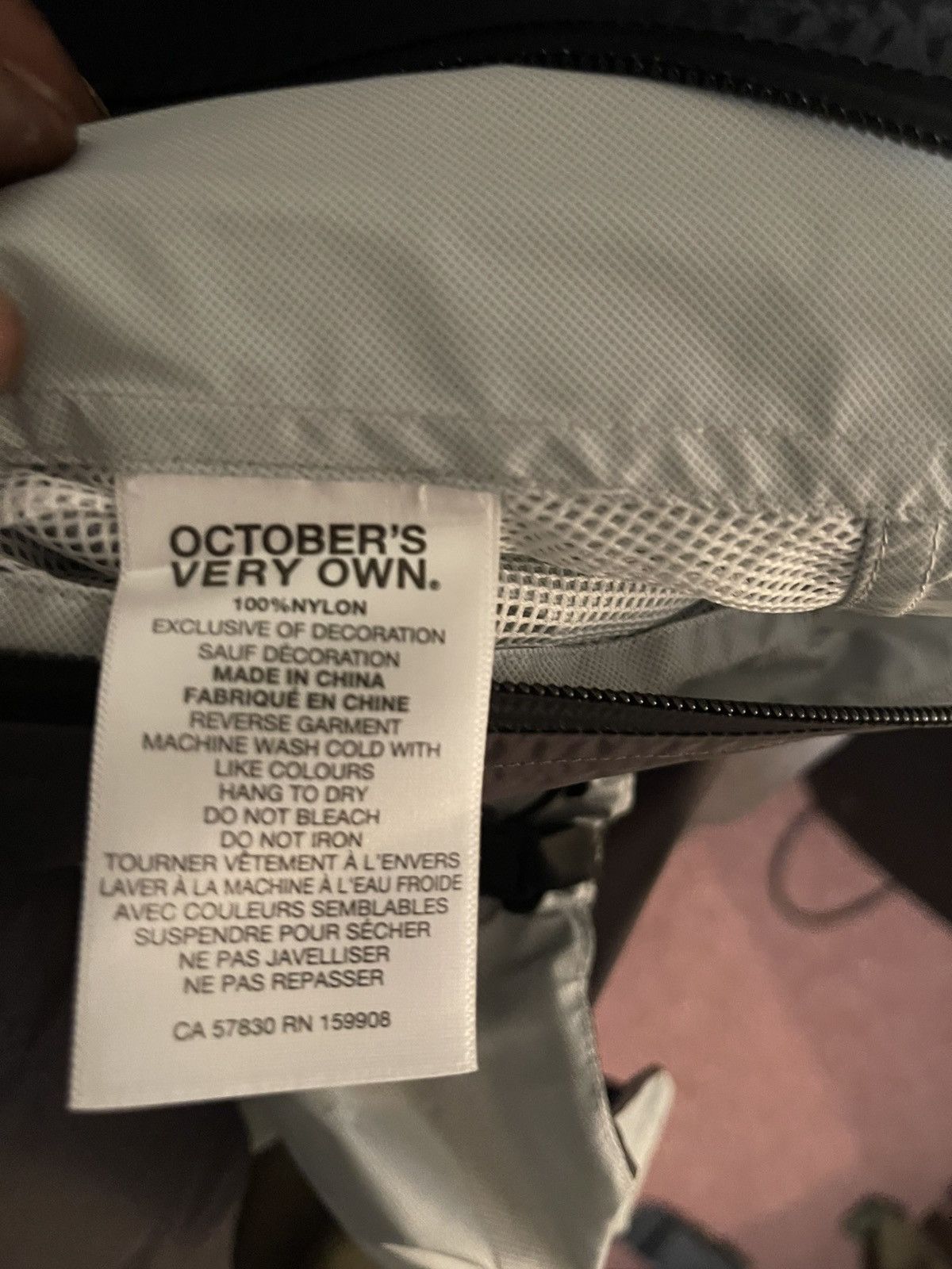 October's Very Own OVO RAIN SHELL Size US L / EU 52-54 / 3 - 4 Thumbnail