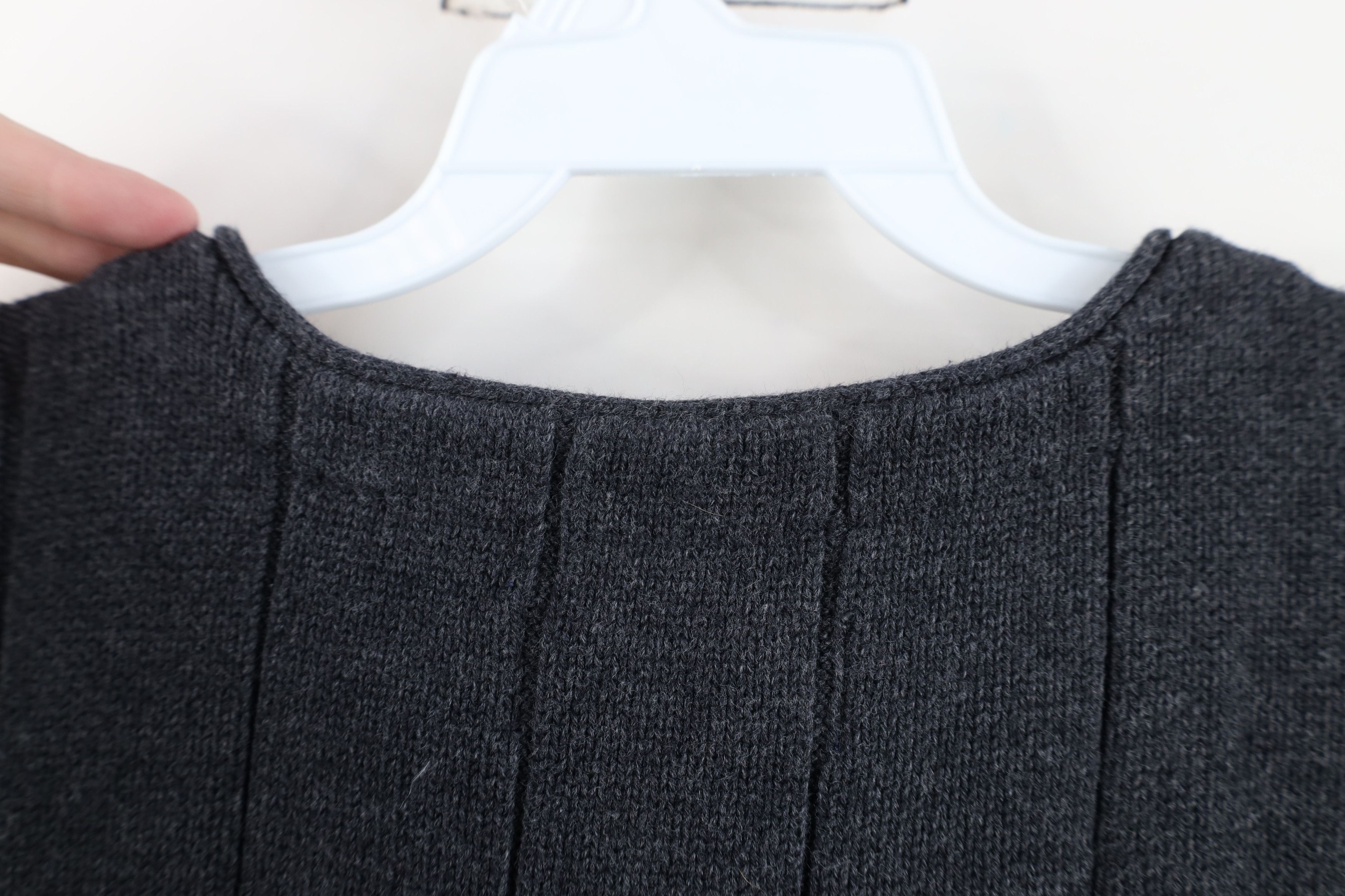 Vintage Vintage 90s Streetwear Blank Heavy Cotton Knit Sweater Vest Size US L / EU 52-54 / 3 - 7 Thumbnail