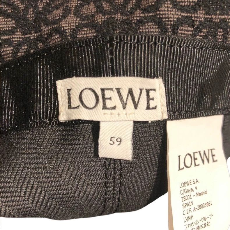 Loewe LOEWE size59 Spirited Away has a collaboration with Studio Size ONE SIZE - 9 Thumbnail
