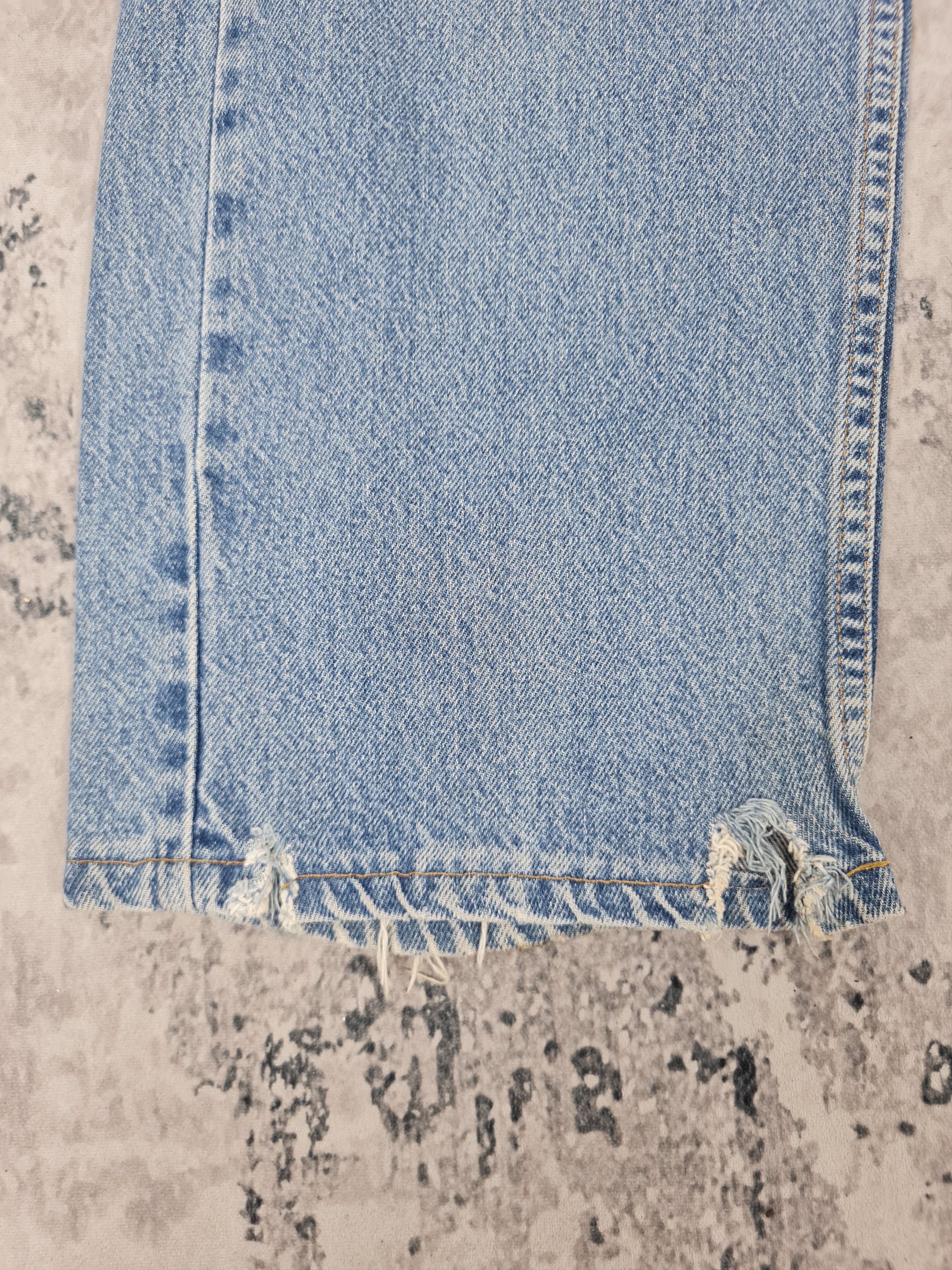 Levi's Vtg LEVIS 569 Straight Cut Ripped Cropped L0372 Size 34X26.5 Size US 34 / EU 50 - 3 Thumbnail