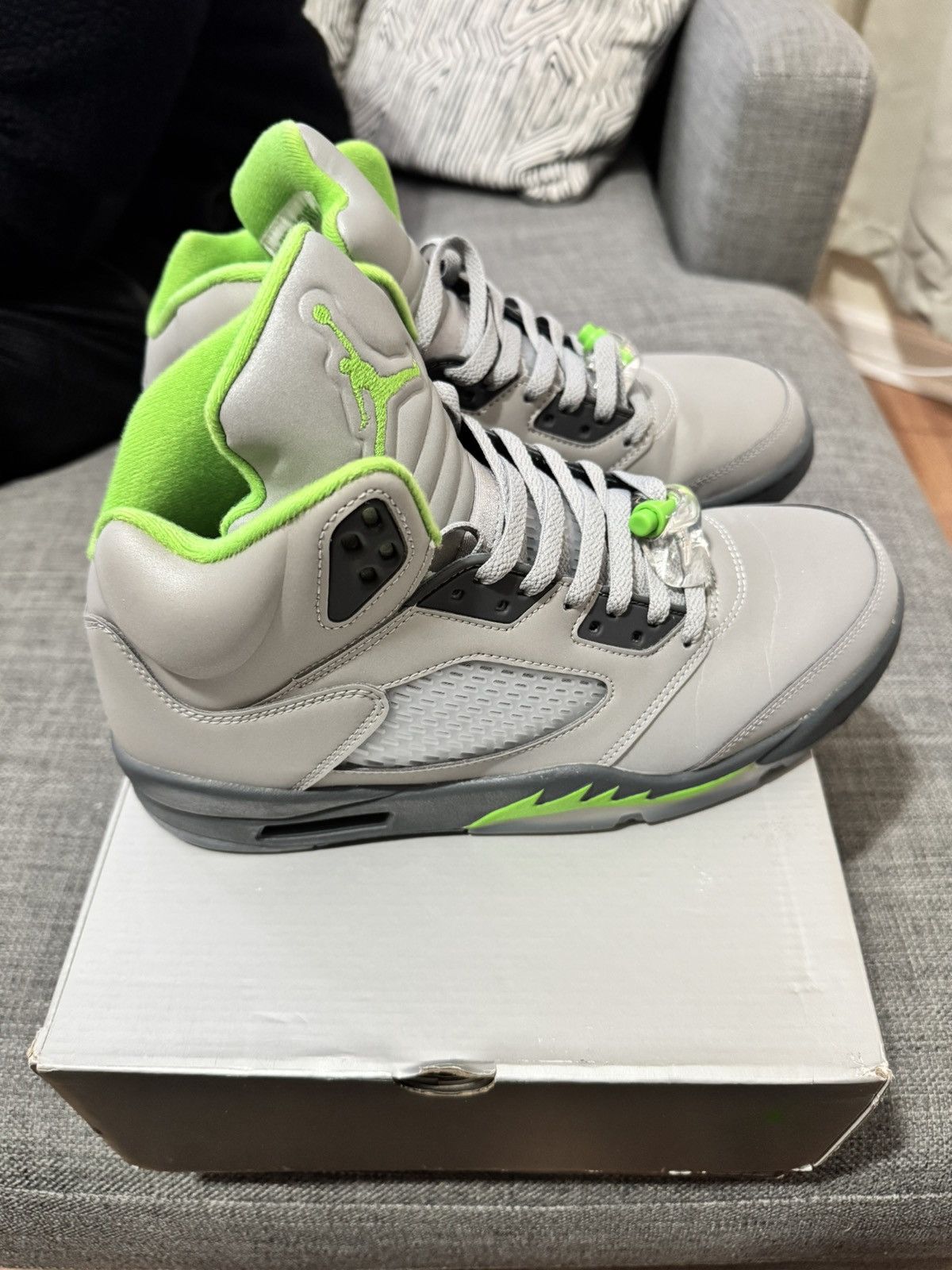 Jordan Brand × Nike Jordan 5 Green Bean Size US 9.5 / EU 42-43 - 4 Thumbnail