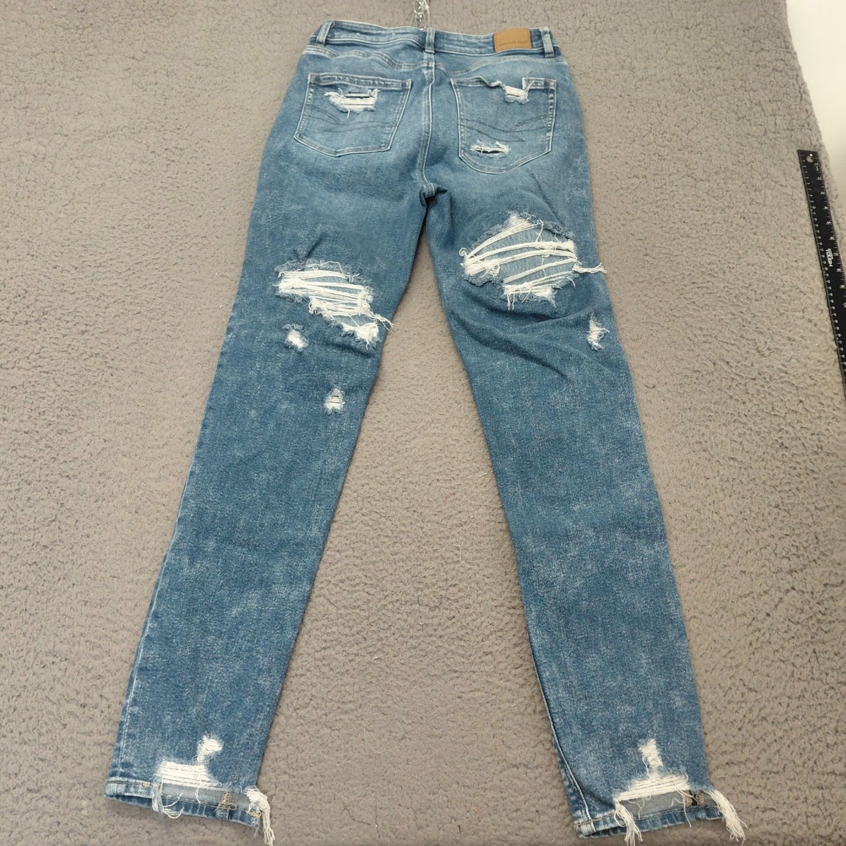 American Eagle Outfitters American Eagle Jeans Women’s Size 4 XLong Blue Distressed Denim Stretch Nice Size 27" / US 4 / IT 40 - 2 Thumbnail