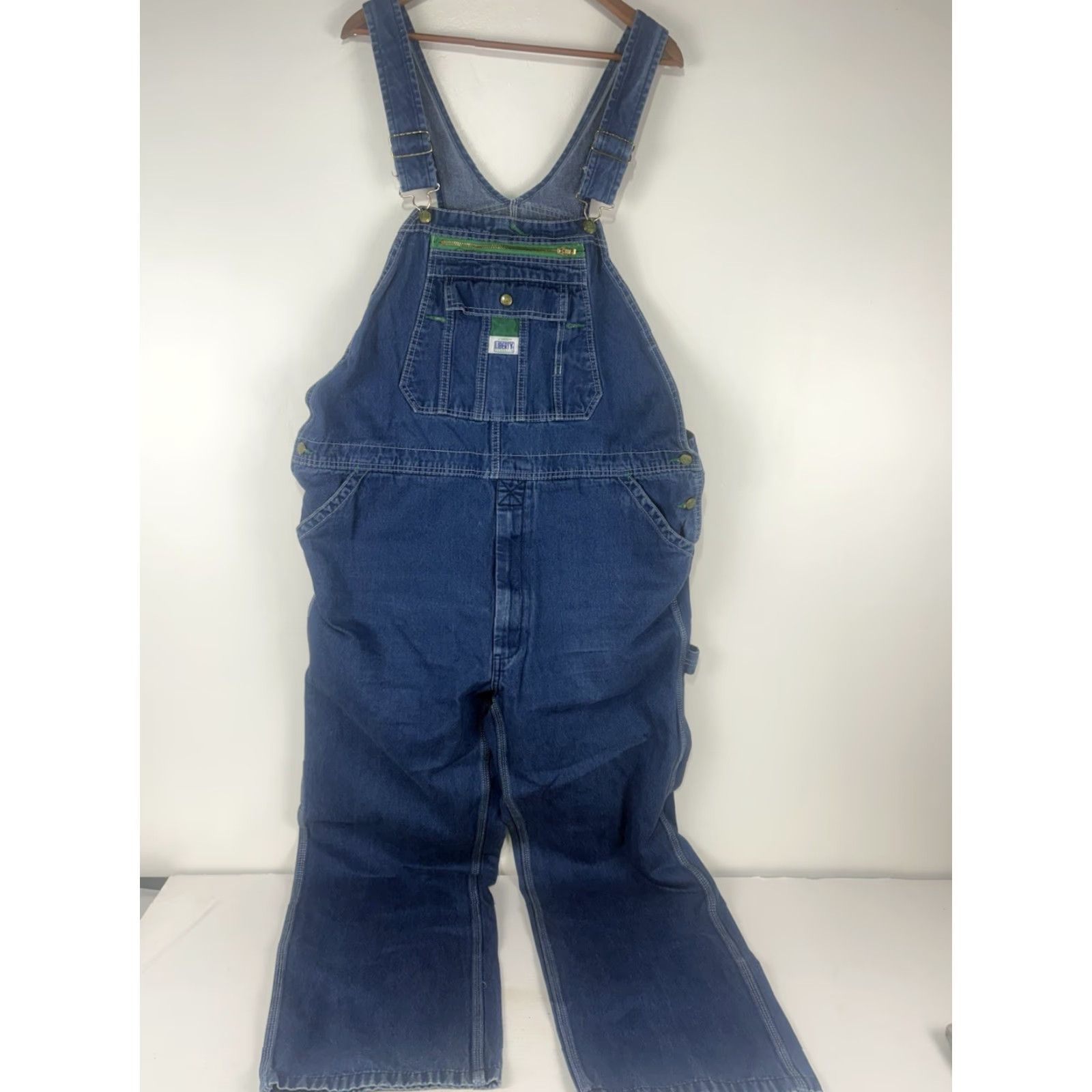 Vintage Liberty Men’s Denim Bib Overalls 42X32 Mid Rise Blue 90s USA Workwear Size US 42 / EU 58 - 2 Thumbnail