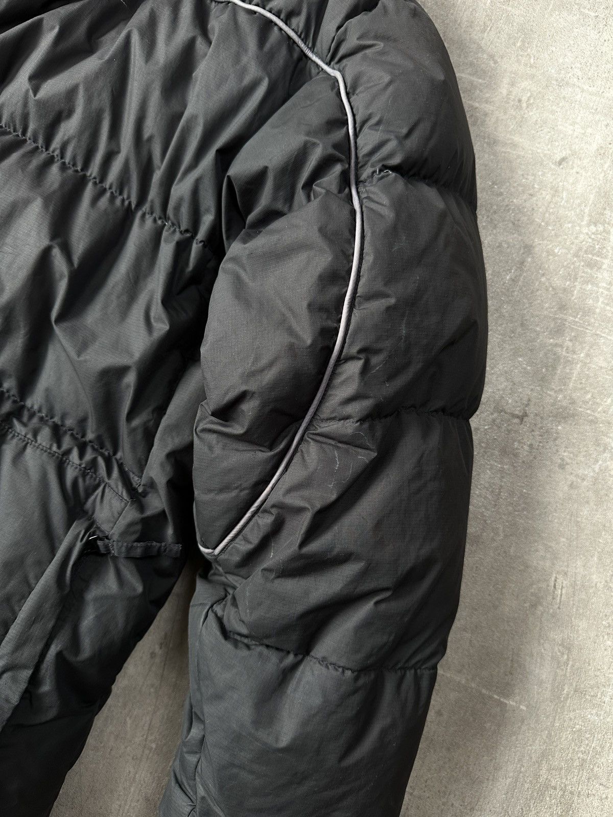 Nike Vintage Nike Goose Down Puffer Jacket Size XL Size US XL / EU 56 / 4 - 9 Thumbnail