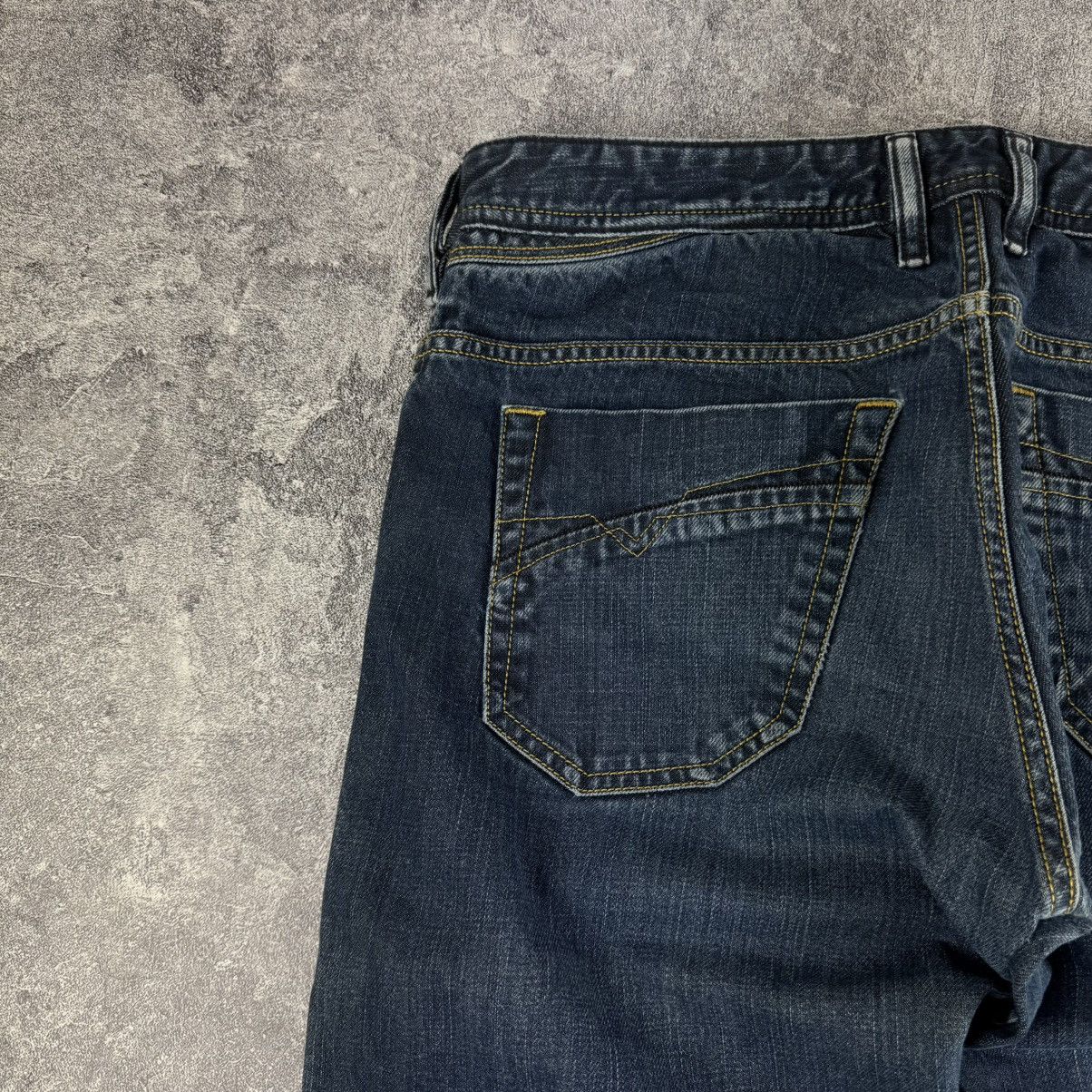 Diesel Diesel Iakop Garment Regular Slim Tapered Wash Jeans Pants Size US 32 / EU 48 - 2 Thumbnail