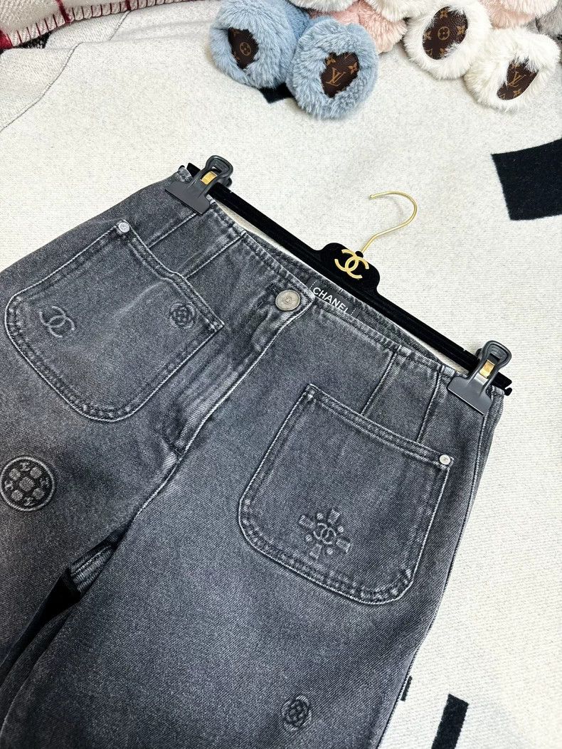 Chanel Chanel 21p gray embossed double C camellia jeans Size 24" / US 00 / IT 34 - 3 Thumbnail
