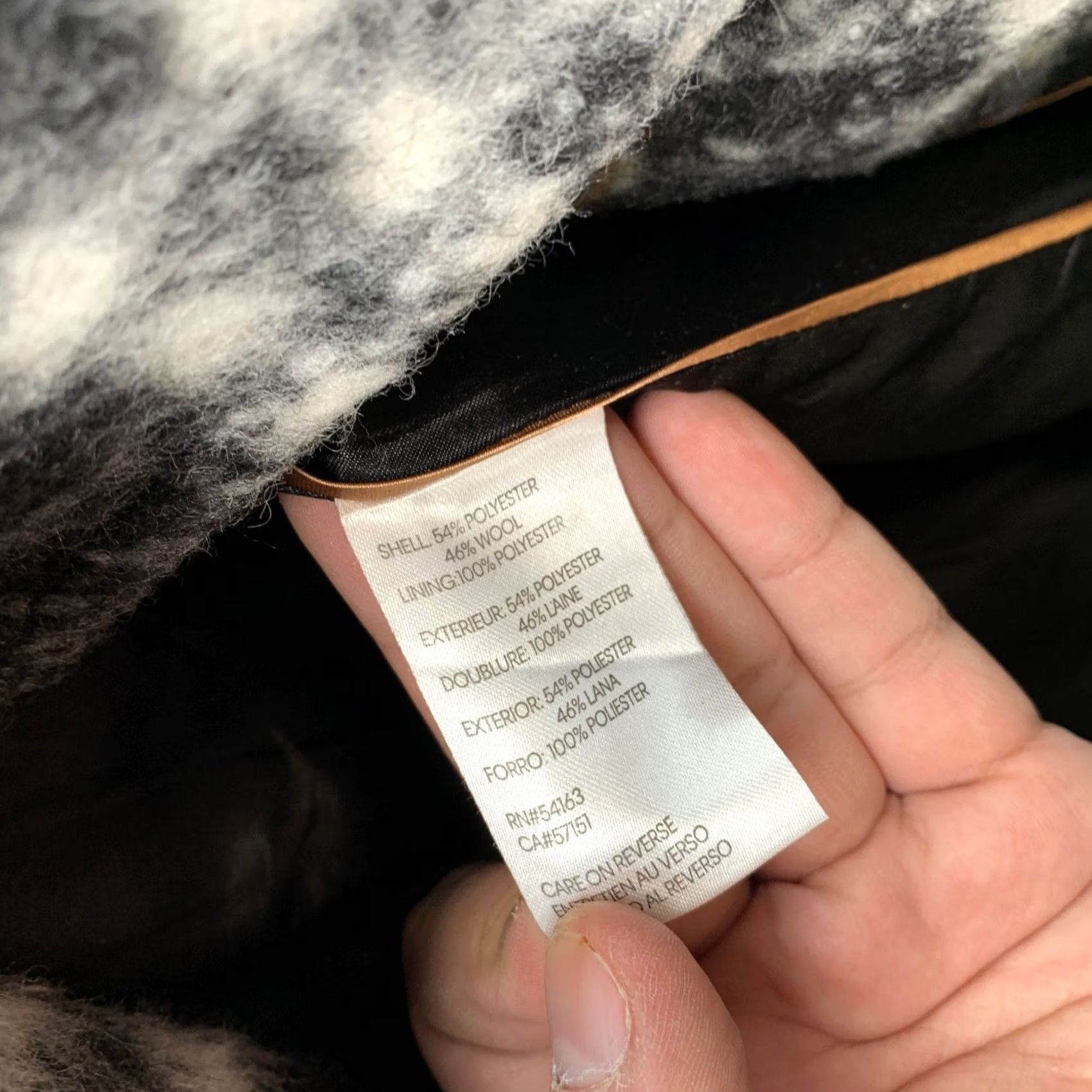 Calvin Klein Calvin Klein Wool Overcoat Womens Size 4 Black Plaid Belted Long Fuzzy Cozy Y2K Size S / US 4 / IT 40 - 3 Thumbnail