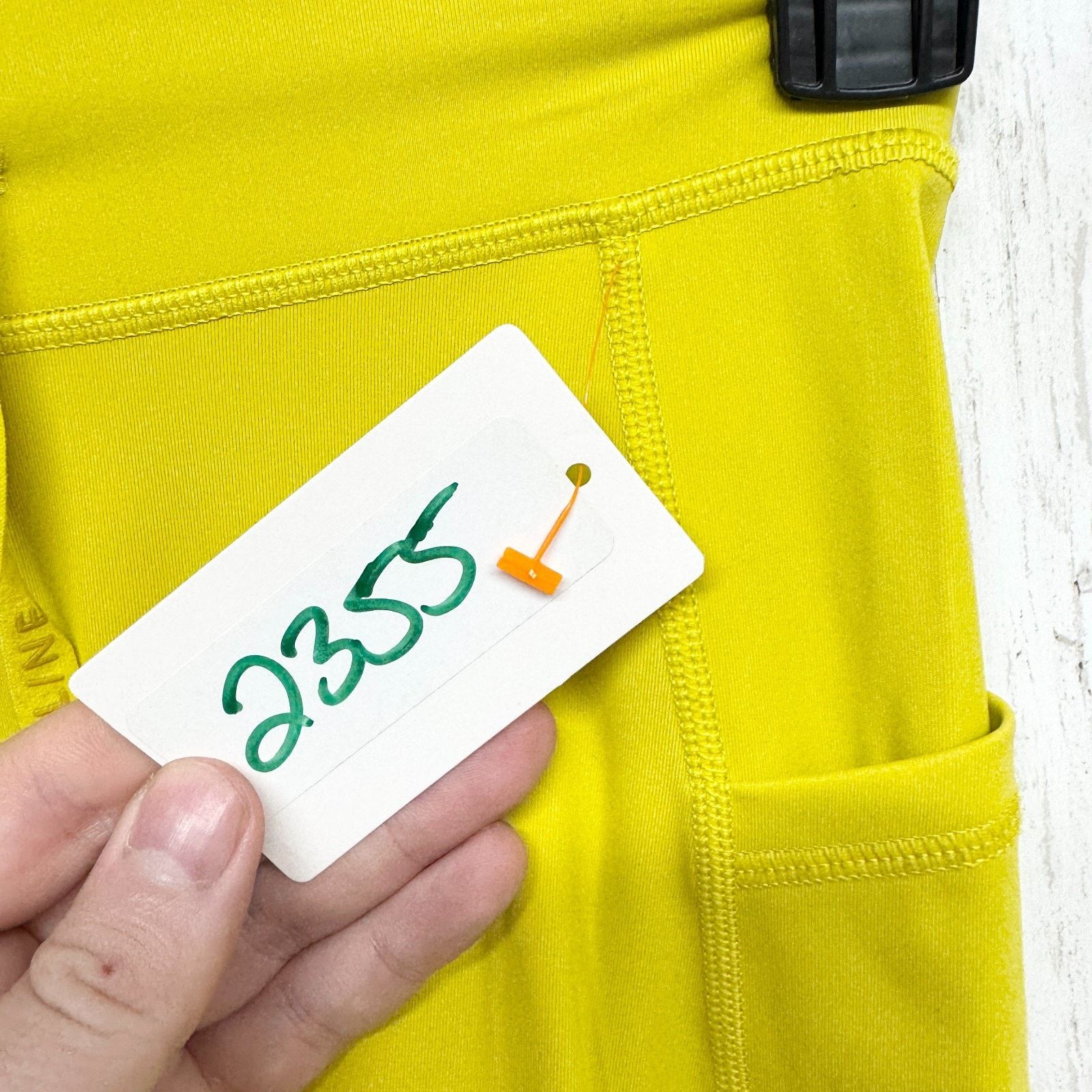 American Eagle Outfitters Offline by Aerie Pants Small Hi-Rise Yellow Joggers Athletic Size 22" - 2 Thumbnail
