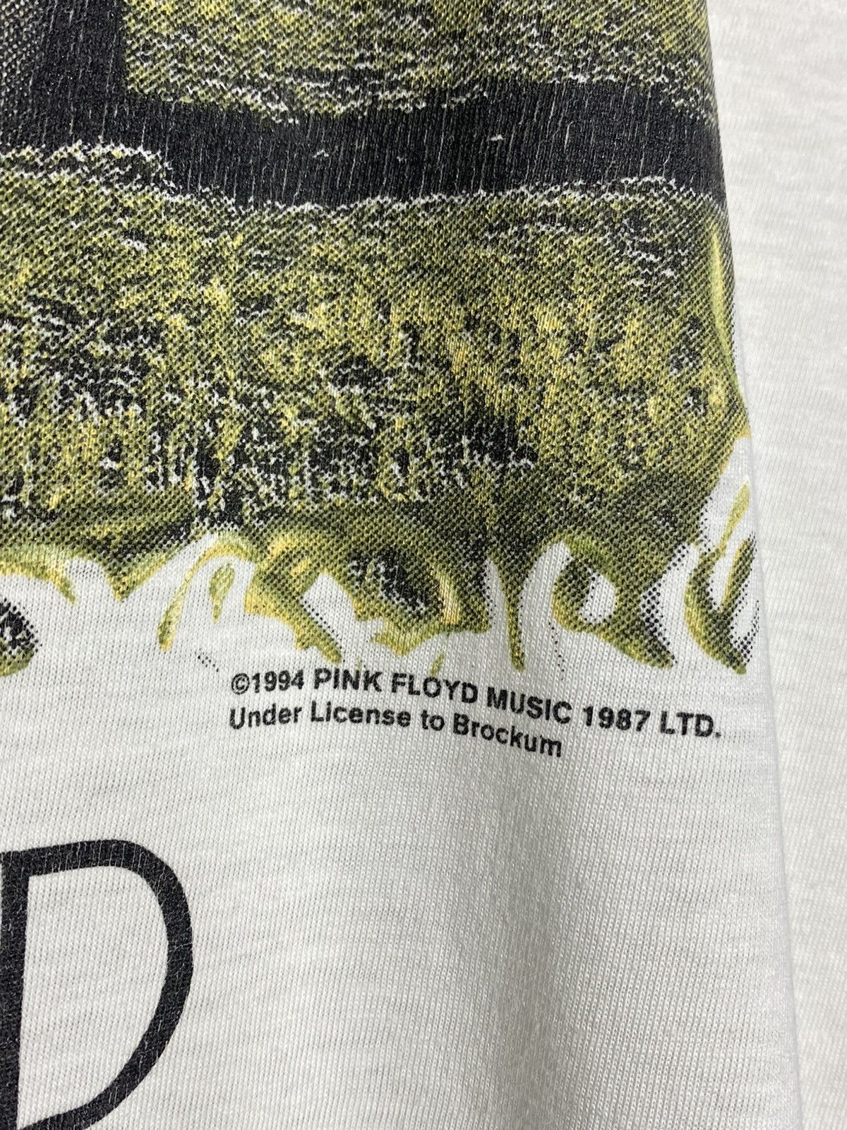 Pink Floyd Vintage Pink Floyd 1994 Tour The Division Bell Shirt Brockum Size US XL / EU 56 / 4 - 8 Thumbnail