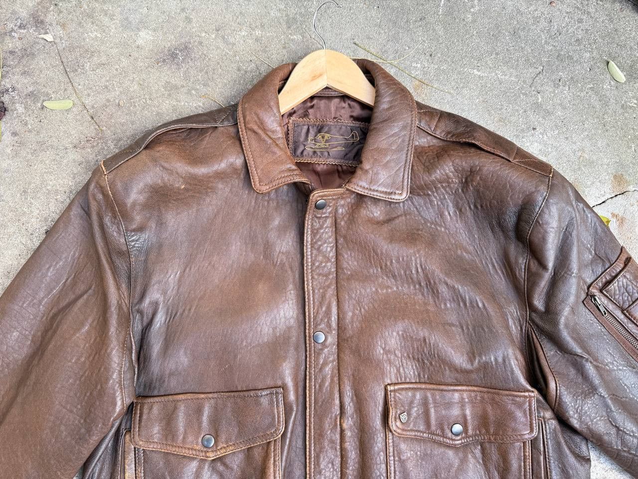 Vintage Vintage 90s Oversized Brown Flight Leather Bomber Jacket Size US XL / EU 56 / 4 - 2 Thumbnail