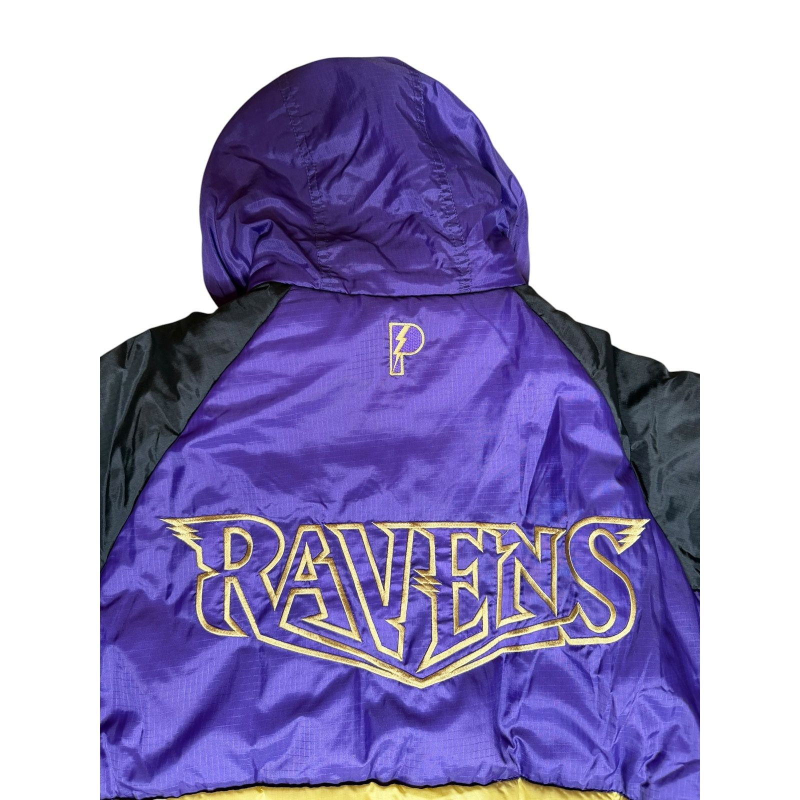 NFL × Pro Player × Vintage Vintage 90s Pro Player Baltimore Ravens NFL Puffer Jacket Size US XL / EU 56 / 4 - 4 Thumbnail