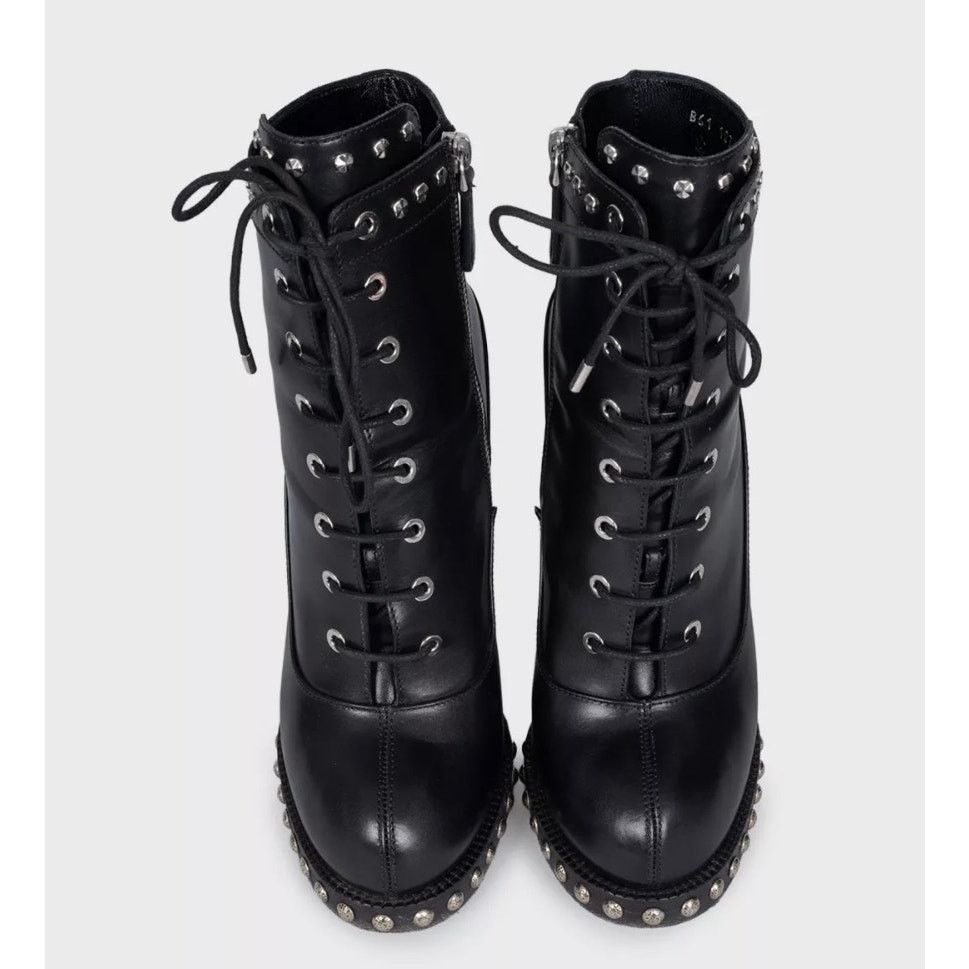 Alexander McQueen Alexander McQueen Black Leather Ankle Boots Sz.39 Size US 8 / IT 38 - 2 Thumbnail