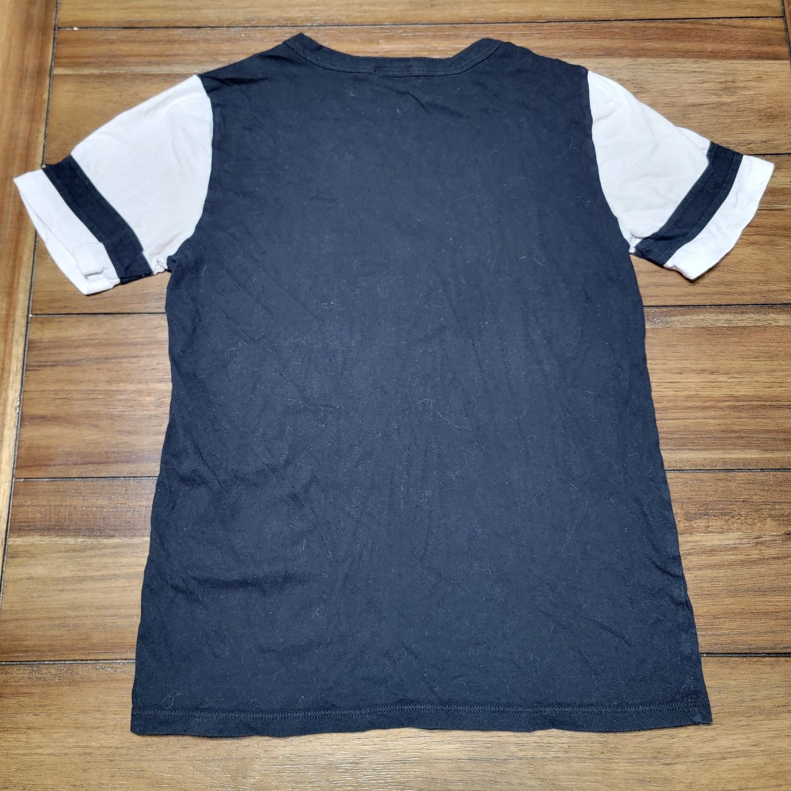 Forever 21 Forever 21 B&W Tee "Pizza" - Size Small Size S / US 4 / IT 40 - 3 Thumbnail