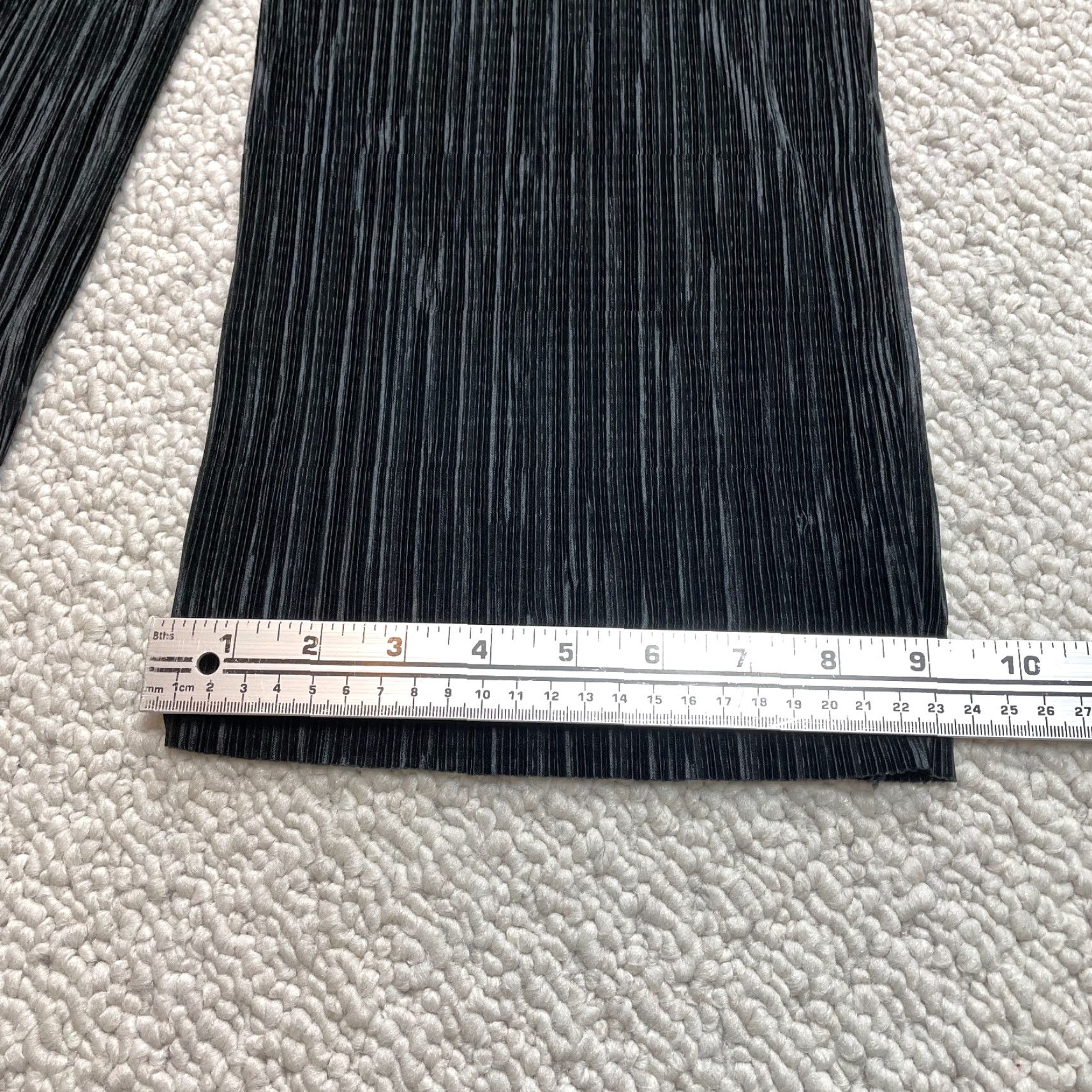 Boohoo Boohoo Womens 6 Black Stretch Ribbed Wide Leg High Rise Cropped Pants 26x21 Inseam 21 In Leggings Casual Size 28" / US 6 / IT 42 - 2 Thumbnail