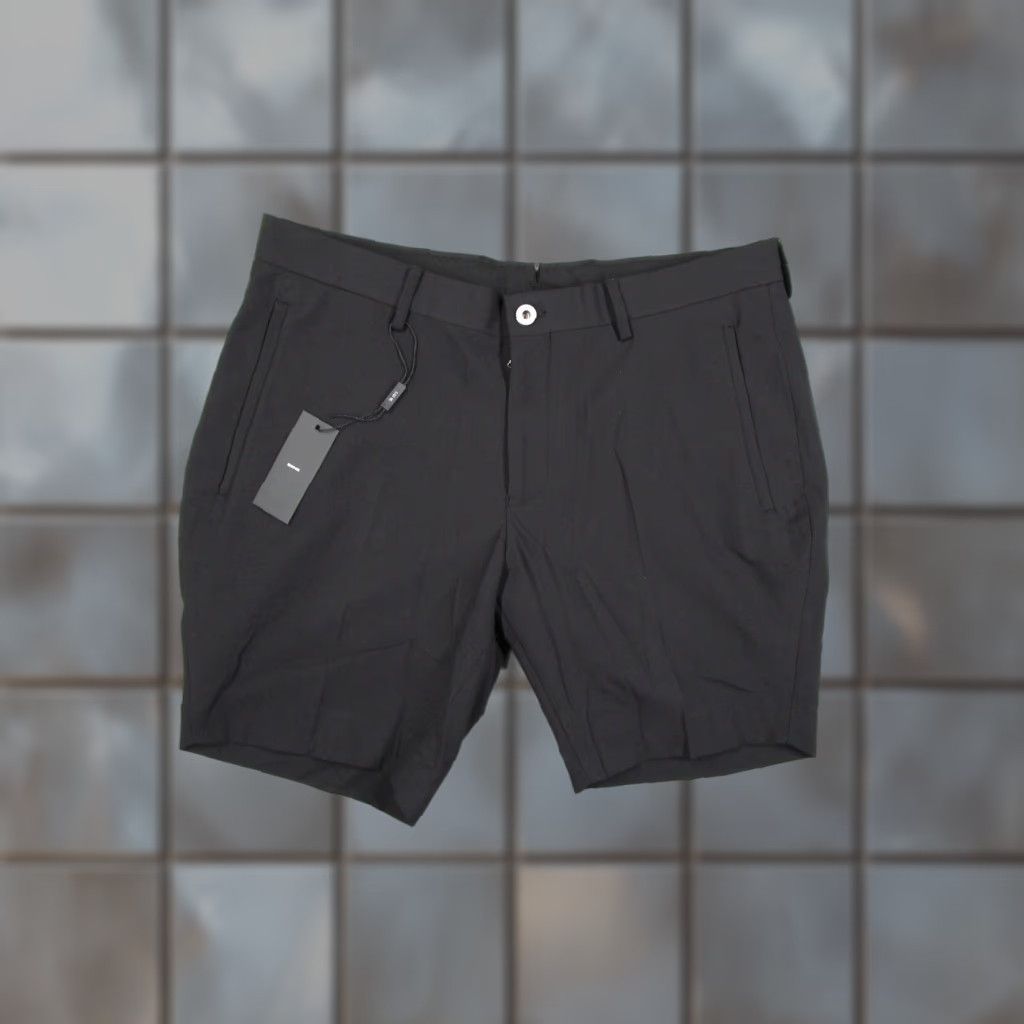 Vintage Sene Shorts Mens 34 Black Performance Golf Casual Polyester Solid Flat Front Pockets 7 In Inseam Mens Size US 34 / EU 50 - 1 Thumbnail