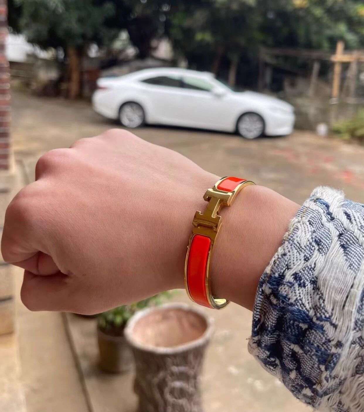 Hermes Hermes Clic H Orange Enamel Gold H Bracelet PM Size ONE SIZE - 2 Thumbnail