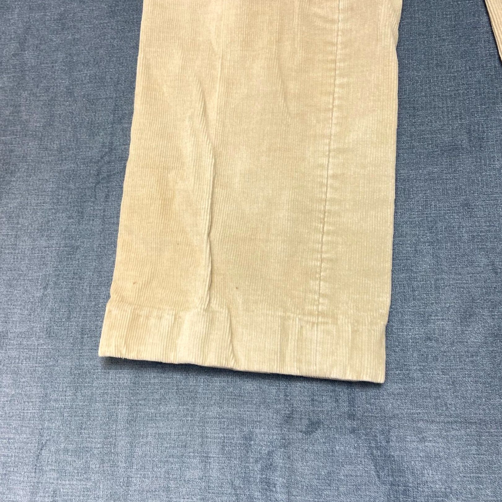 Pike Brothers VINTAGE Brothers California Corduroy Pants Mens 32x26 Beige Pockets Mid Rise Wide Leg Size US 32 / EU 48 - 2 Thumbnail