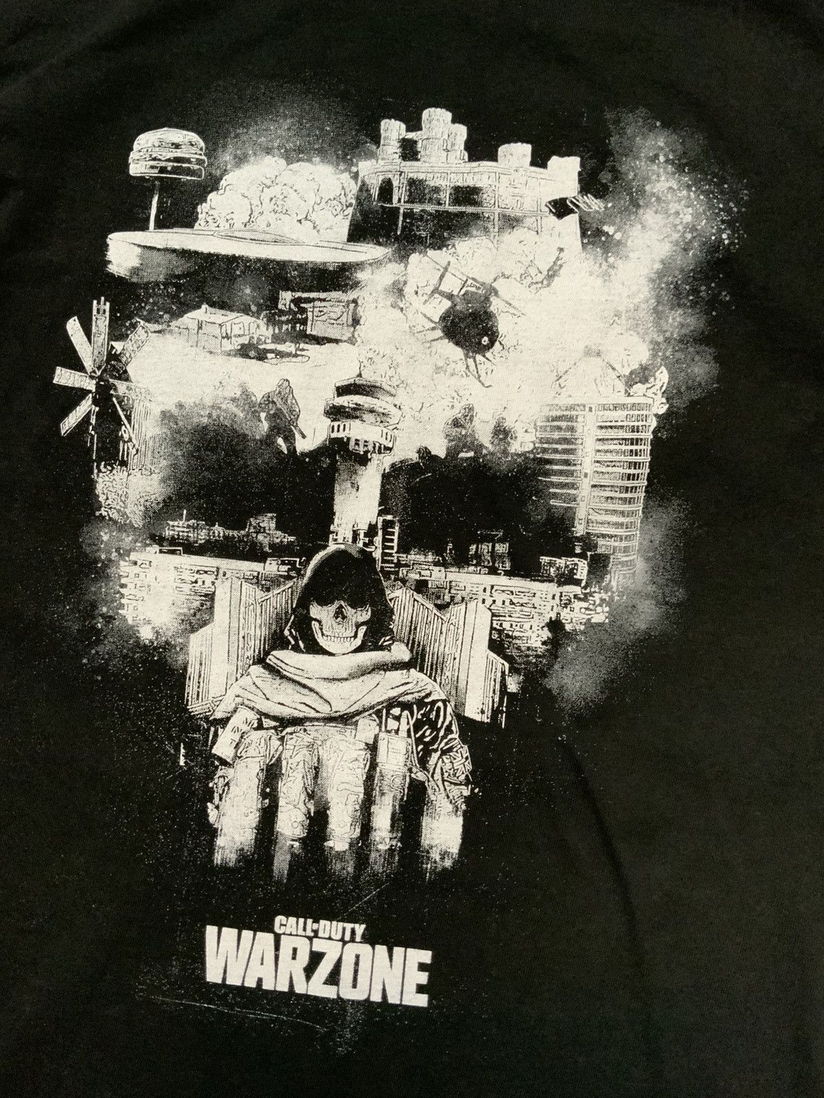 Other Call Of Duty Warzone Burger Town Skull Video Game T-Shirt Size US M / EU 48-50 / 2 - 5 Thumbnail
