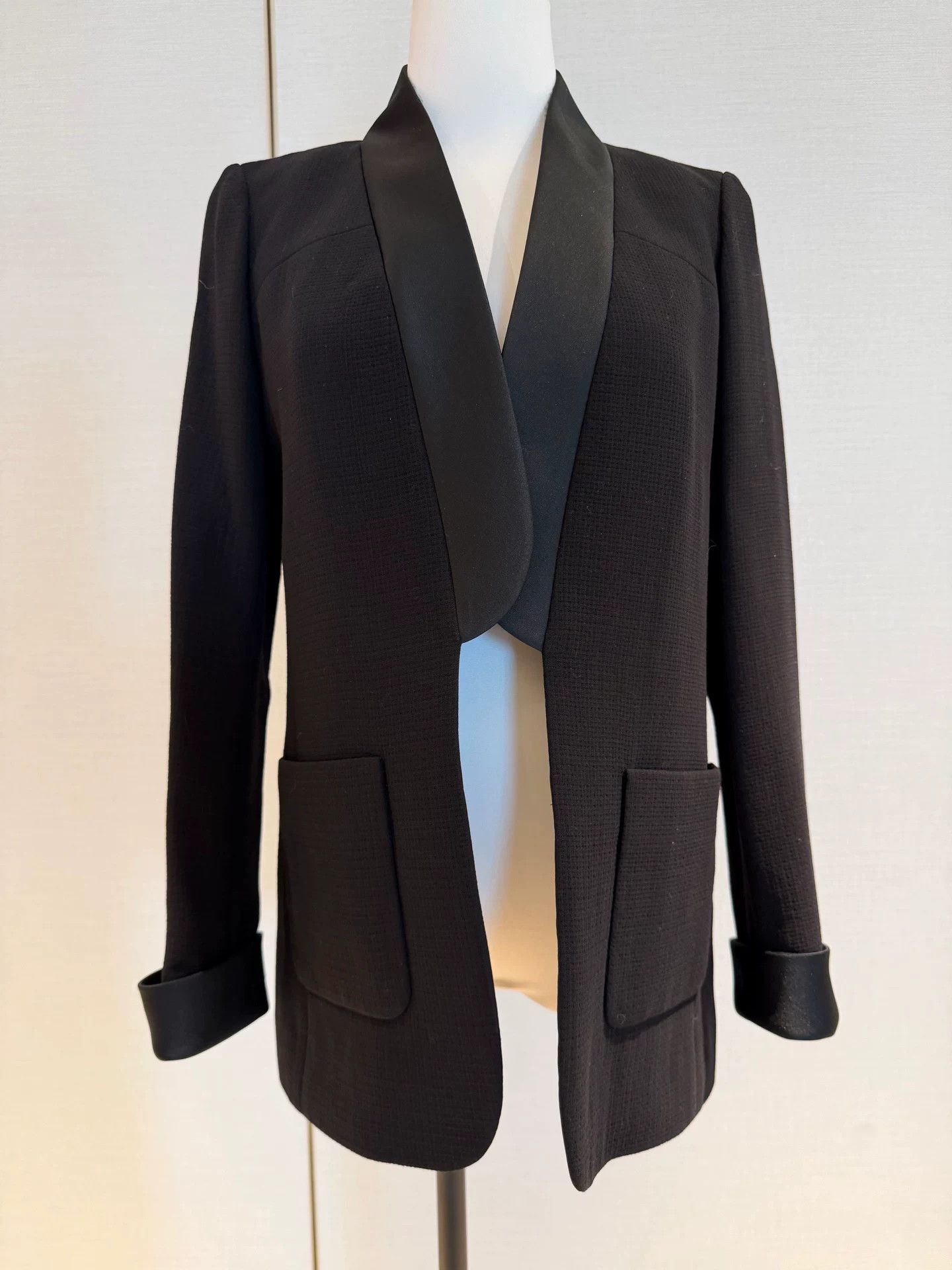 Chanel Chanel 18SS Black Wool Satin Blazer Size US S / EU 44-46 / 1 - 1 Thumbnail