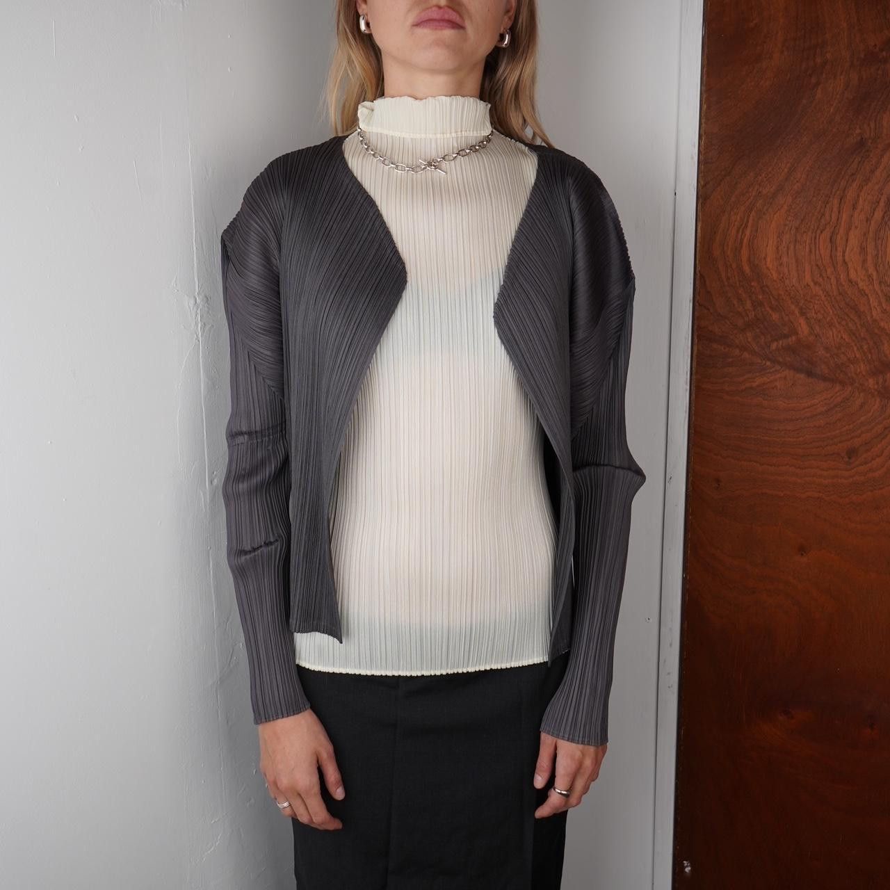 Pleats Please Issey Miyake Grey Issey Miyake Pleats Please Cardigan Size ONE SIZE - 2 Thumbnail