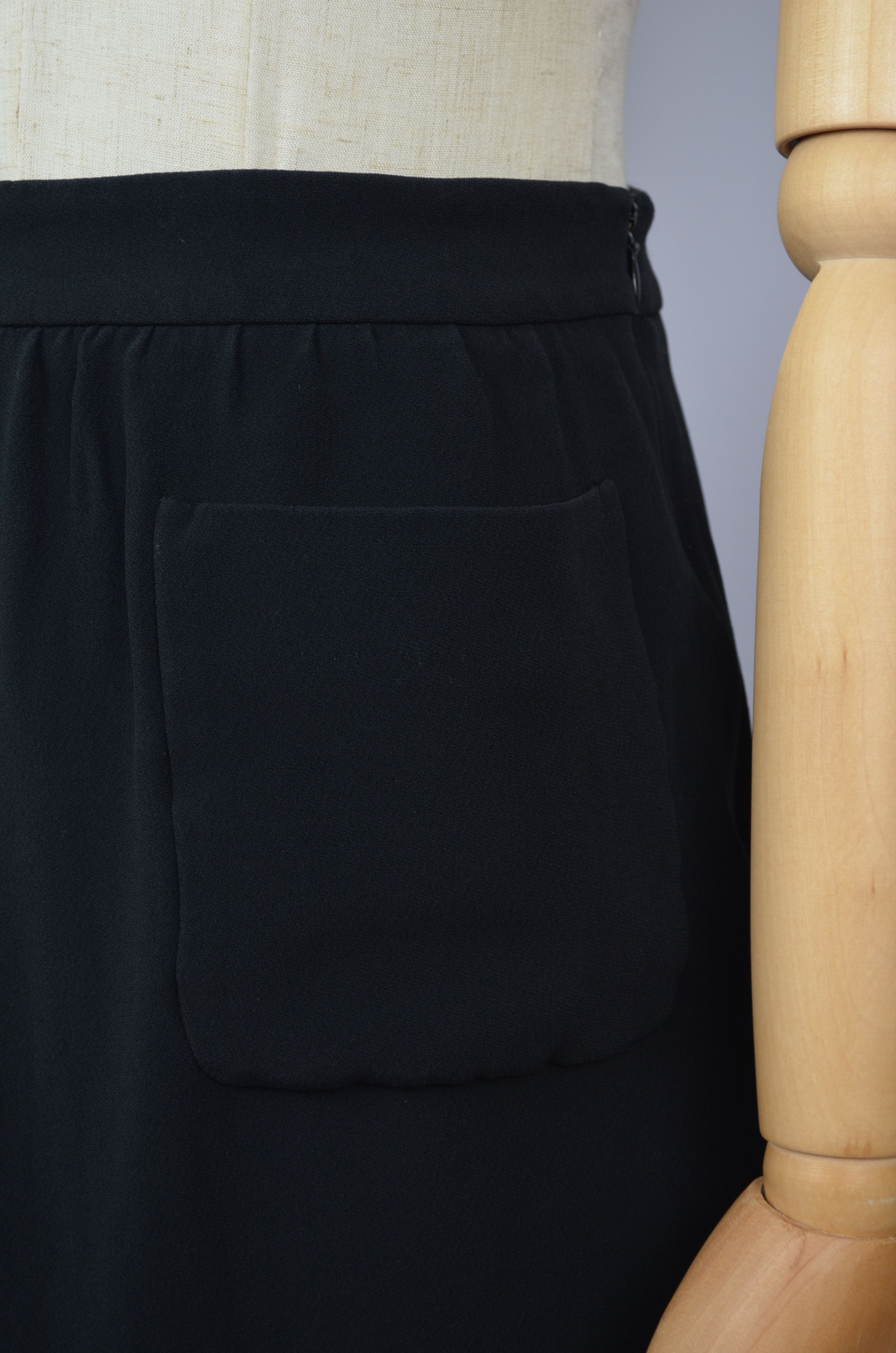 Miu Miu × Prada Miu Miu Prada Dark Navy Skirt Acetate Viscose Size IT40 Size 30" / US 8 / IT 44 - 4 Thumbnail