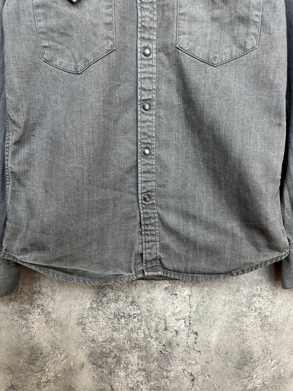 Levi's Vintage Clothing Levi’s Western Denim Pearl Snap Shirt Vintage Y2K Washed Size US S / EU 44-46 / 1 - 7 Thumbnail