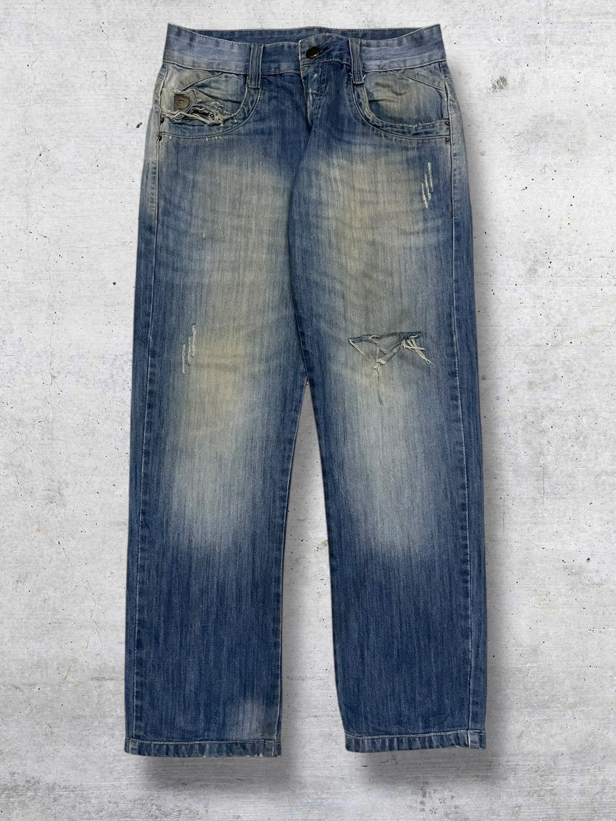 Japanese Brand VINTAGE REPUBLICA MIX DESIGNER JAPAN MUDWASH RIPPED DENIM Size US 31 - 1 Thumbnail