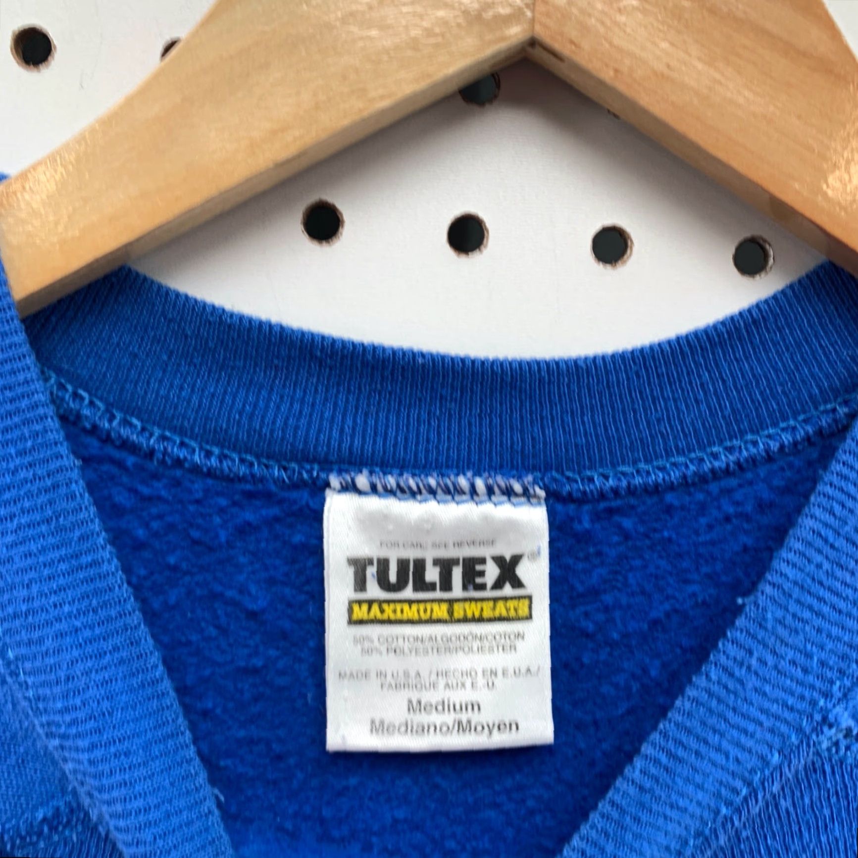Tultex VINTAGE Tultex Womens M Roya Blue Long Sleeve Sweatshirt Crewneck 90s Shirt Womens Medium Roya Blue Sweatshirt 90s Tultex Crewneck Size M / US 6-8 / IT 42-44 - 5 Thumbnail