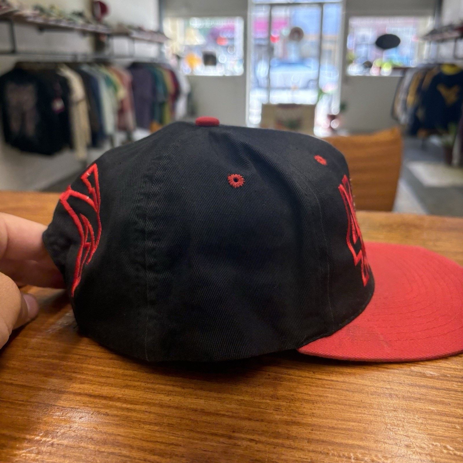Logo 7 Vintage 90s NFL SF 49ers X Taz Looney Toons Snap Back Hat Size ONE SIZE - 7 Thumbnail