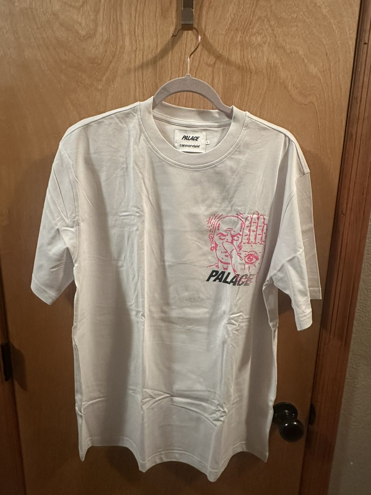 Palace White hot pink palace mad boy t shirt Size US L / EU 52-54 / 3 - 1 Thumbnail