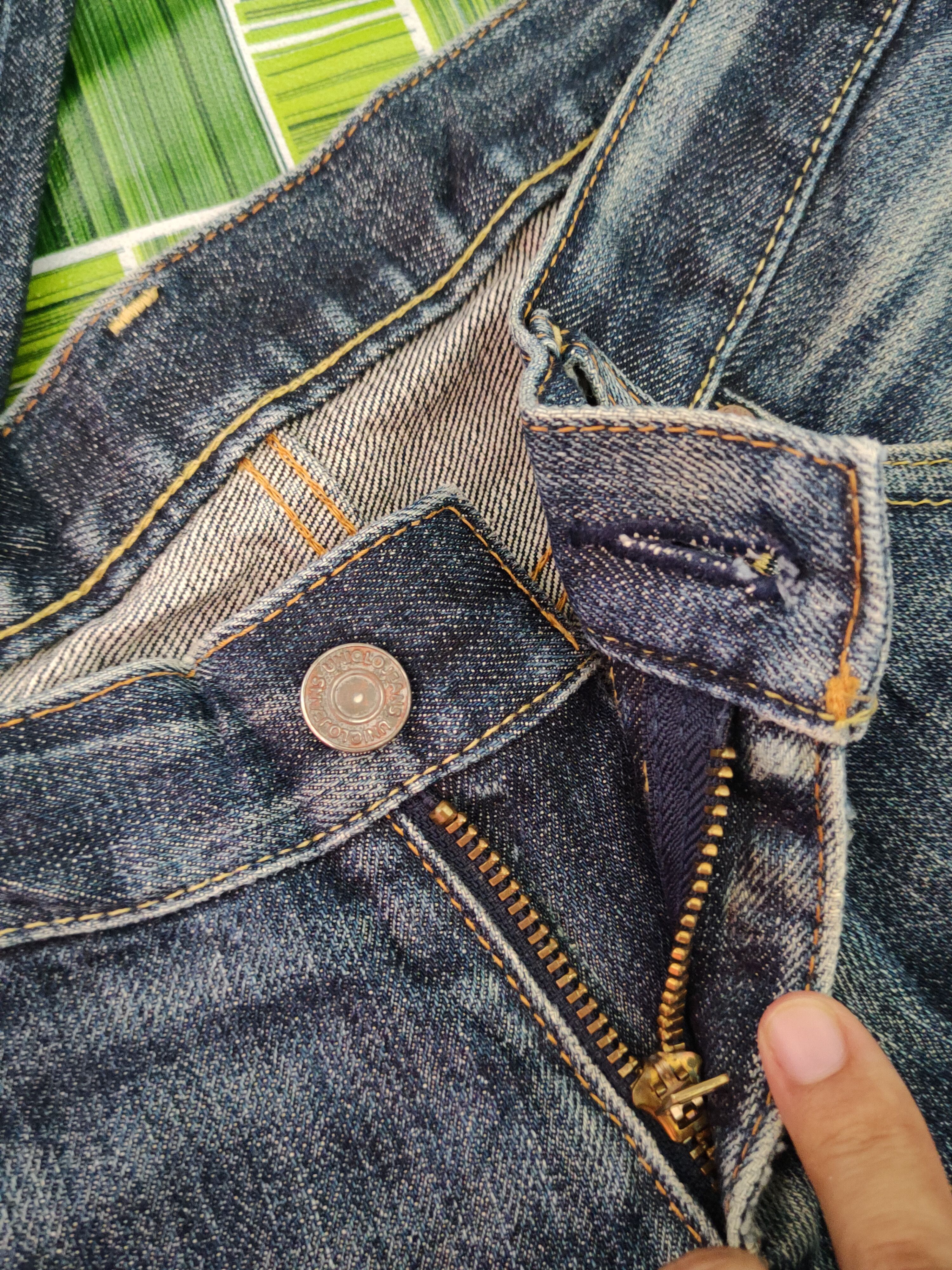 Japanese Brand Uniqlo Dark Blue Faded Distressed Ripped Jeans #S1652 Size US 32 / EU 48 - 13 Thumbnail