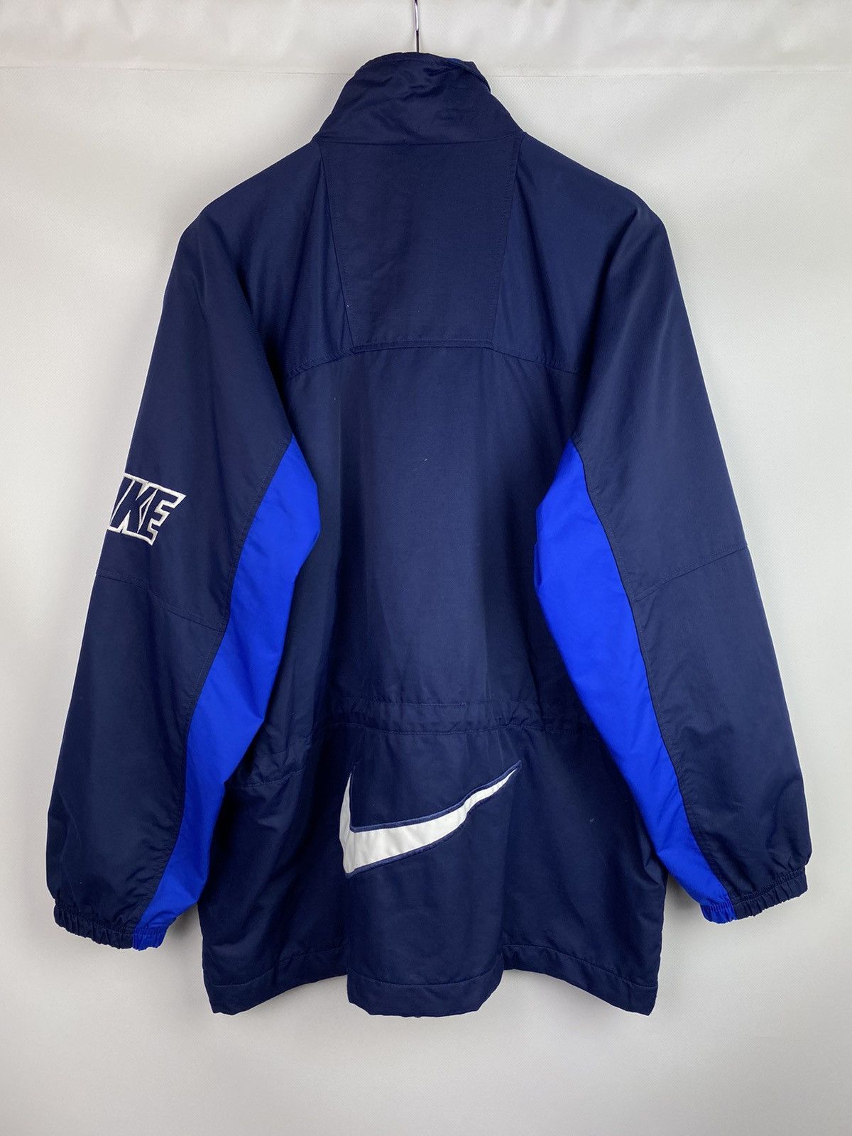 Nike Nike vintage Y2K big swoosh windbreaker jacket size M Size US M / EU 48-50 / 2 - 14 Thumbnail
