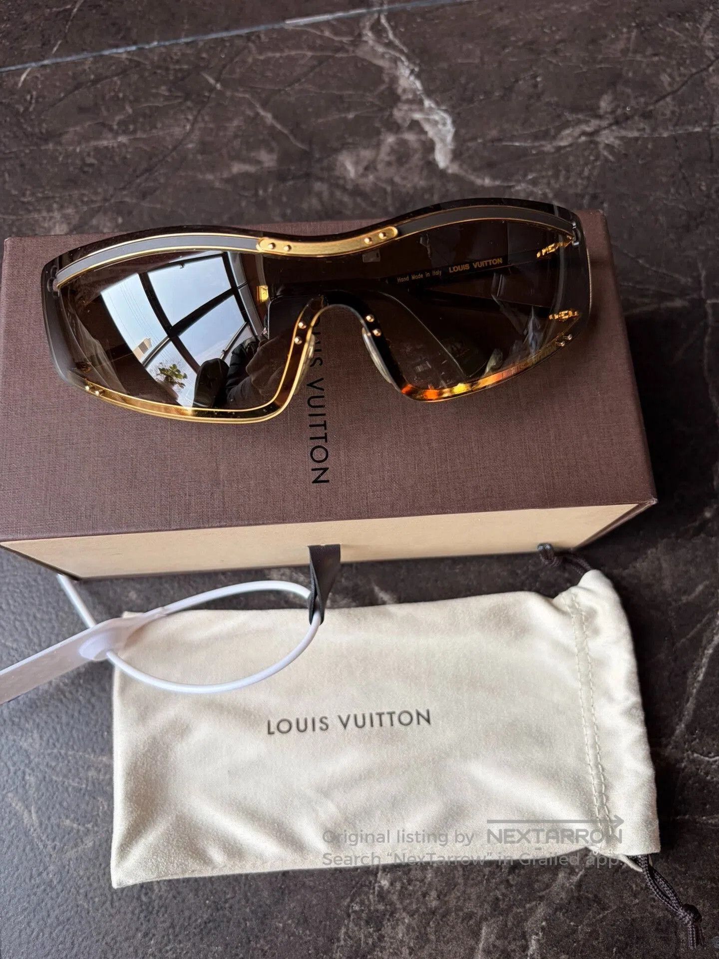 Louis Vuitton Louis Vuitton Pilot Sunglasses. Size ONE SIZE - 1 Thumbnail