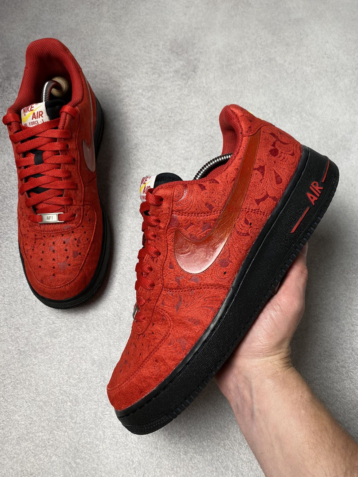 Vintage Vintage Nike Air Force 1 Low Miami Heat Red Paisley US10 Size US 10 / EU 43 - 8 Thumbnail