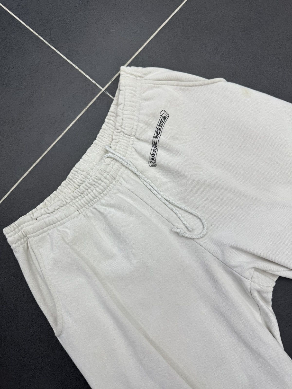 Chrome Hearts Chrome hearts deadly doll sweats Size US 34 / EU 50 - 4 Thumbnail