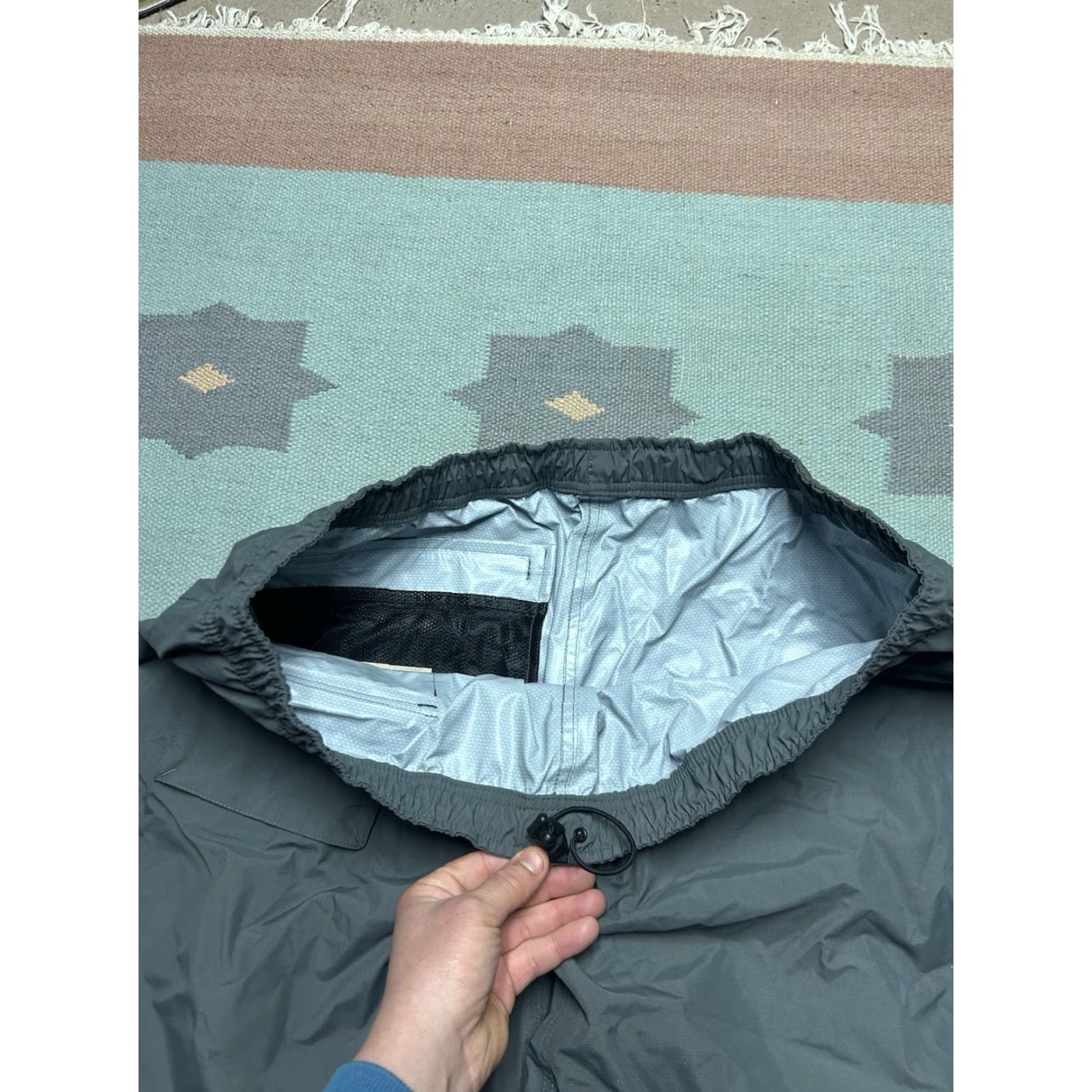 CO VINTAGE? No Rainer Waterproof Rain Pants Duluth Trading Co Men XL Rain Pants Gray Nylon NWT Size US 36 / EU 52 - 5 Thumbnail